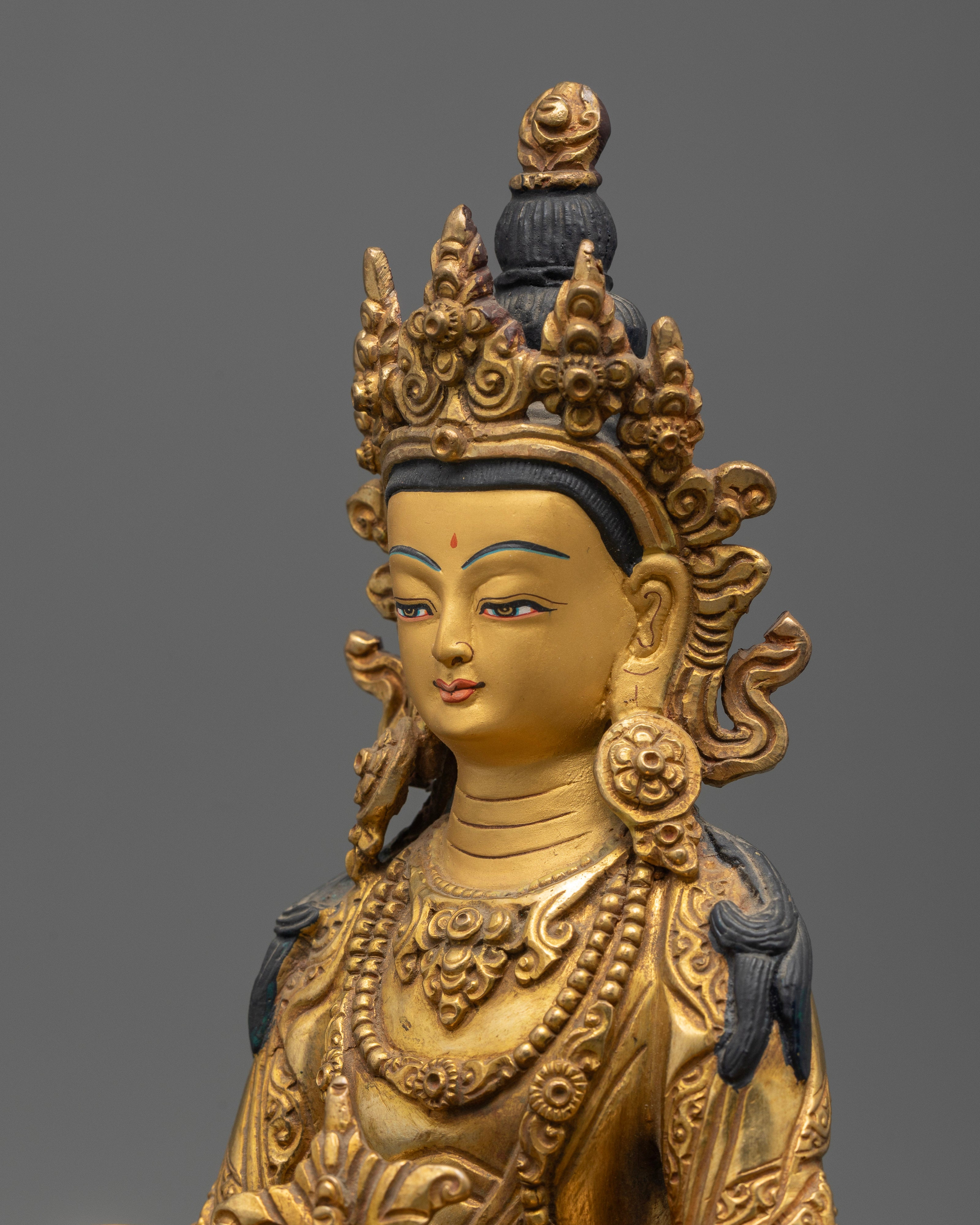 Handmade Amitayus Statues: Crafting Eternal Wisdom