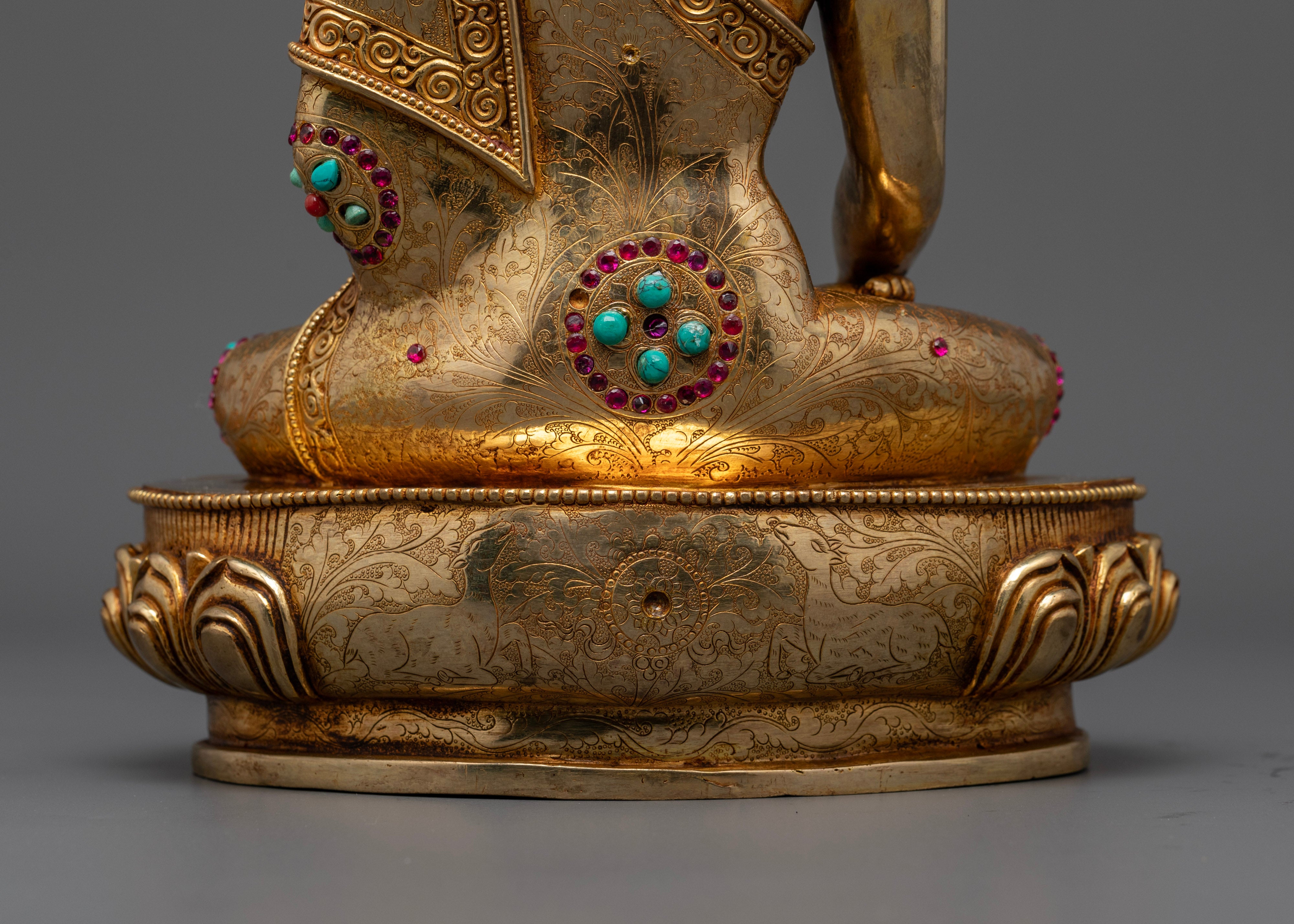 Buddha Shakyamuni: Radiating Tranquility and Wisdom