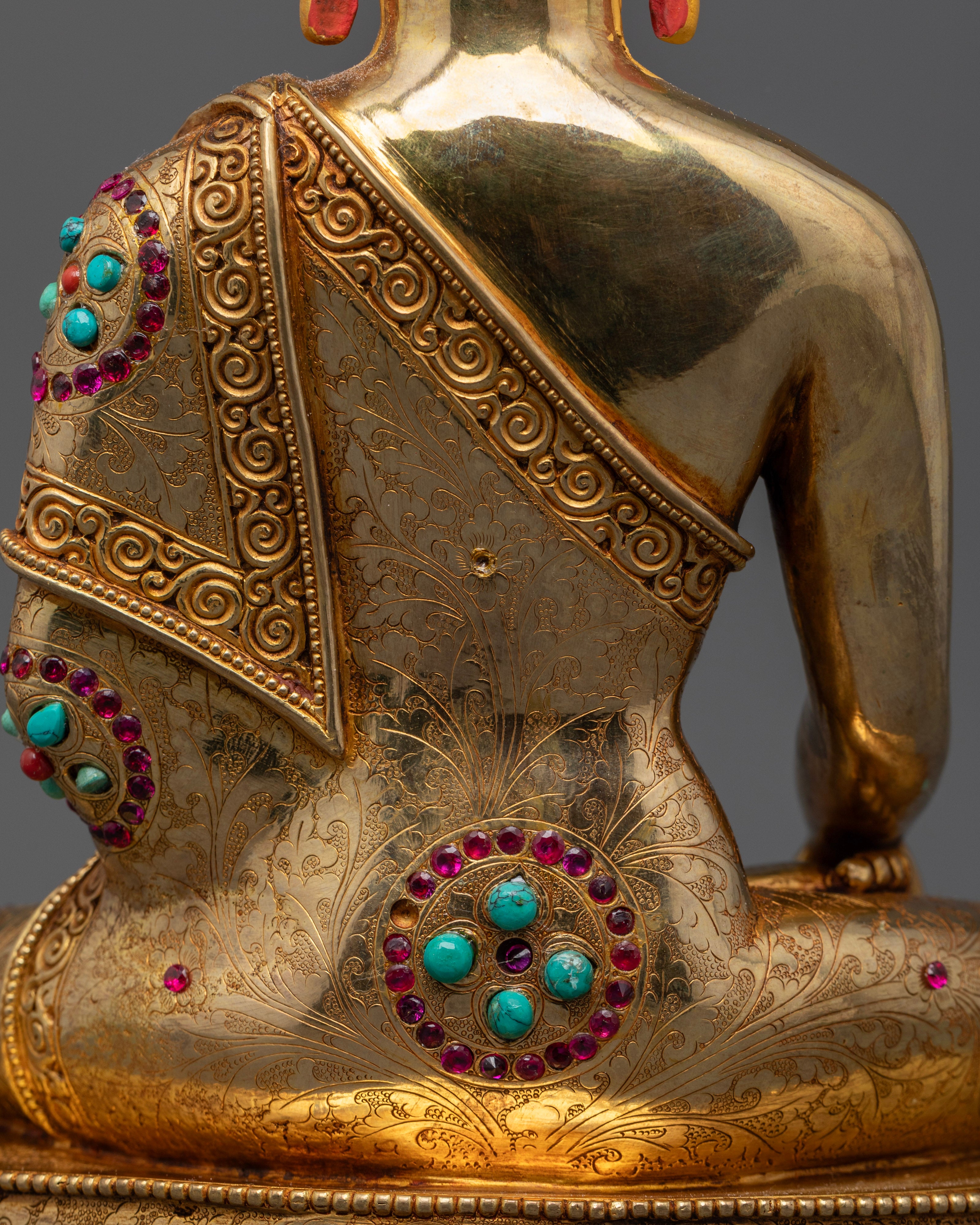 Buddha Shakyamuni: Radiating Tranquility and Wisdom