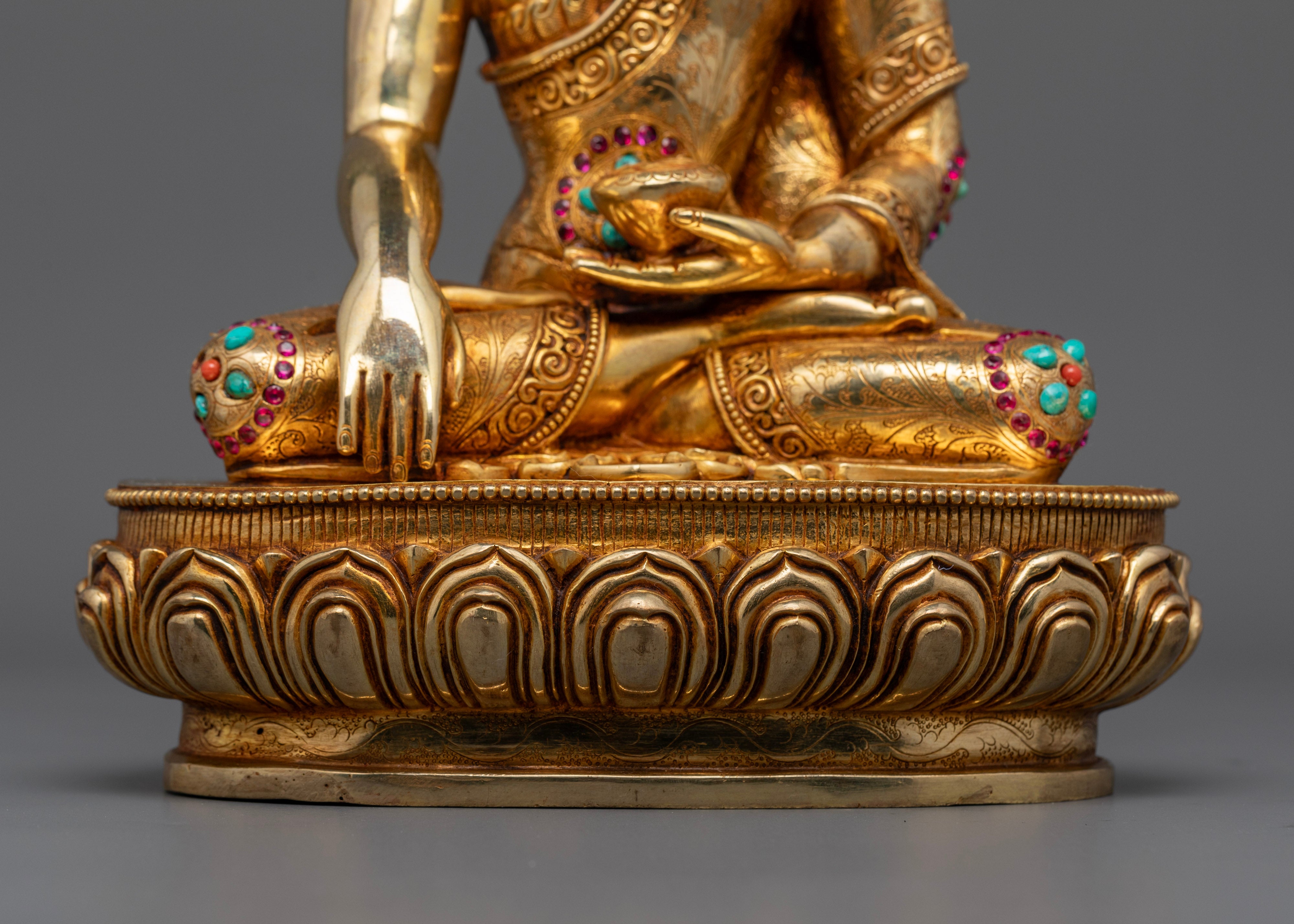 Buddha Shakyamuni: Radiating Tranquility and Wisdom