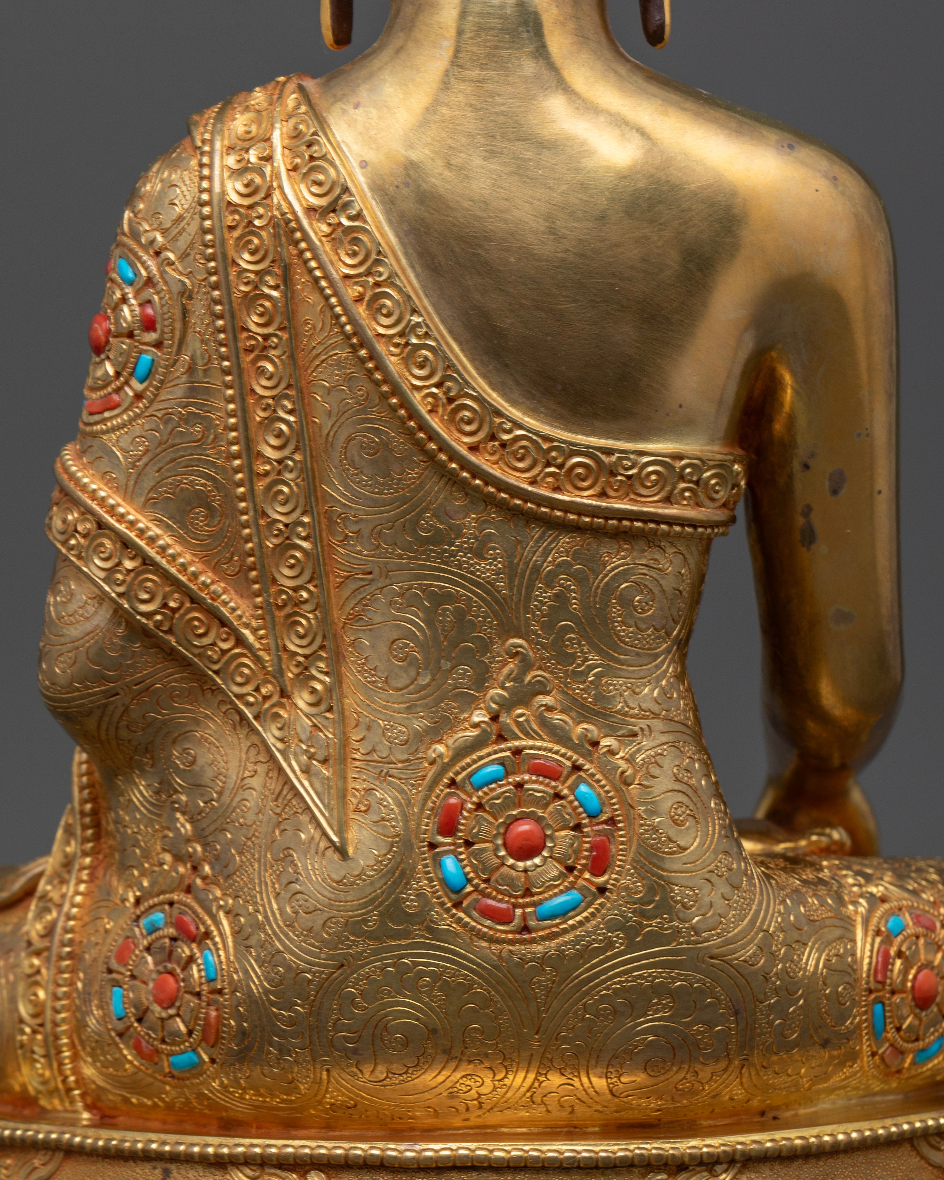 Buddha Shakyamuni Statue: Handcrafted Bodhisattva of Enlightenment