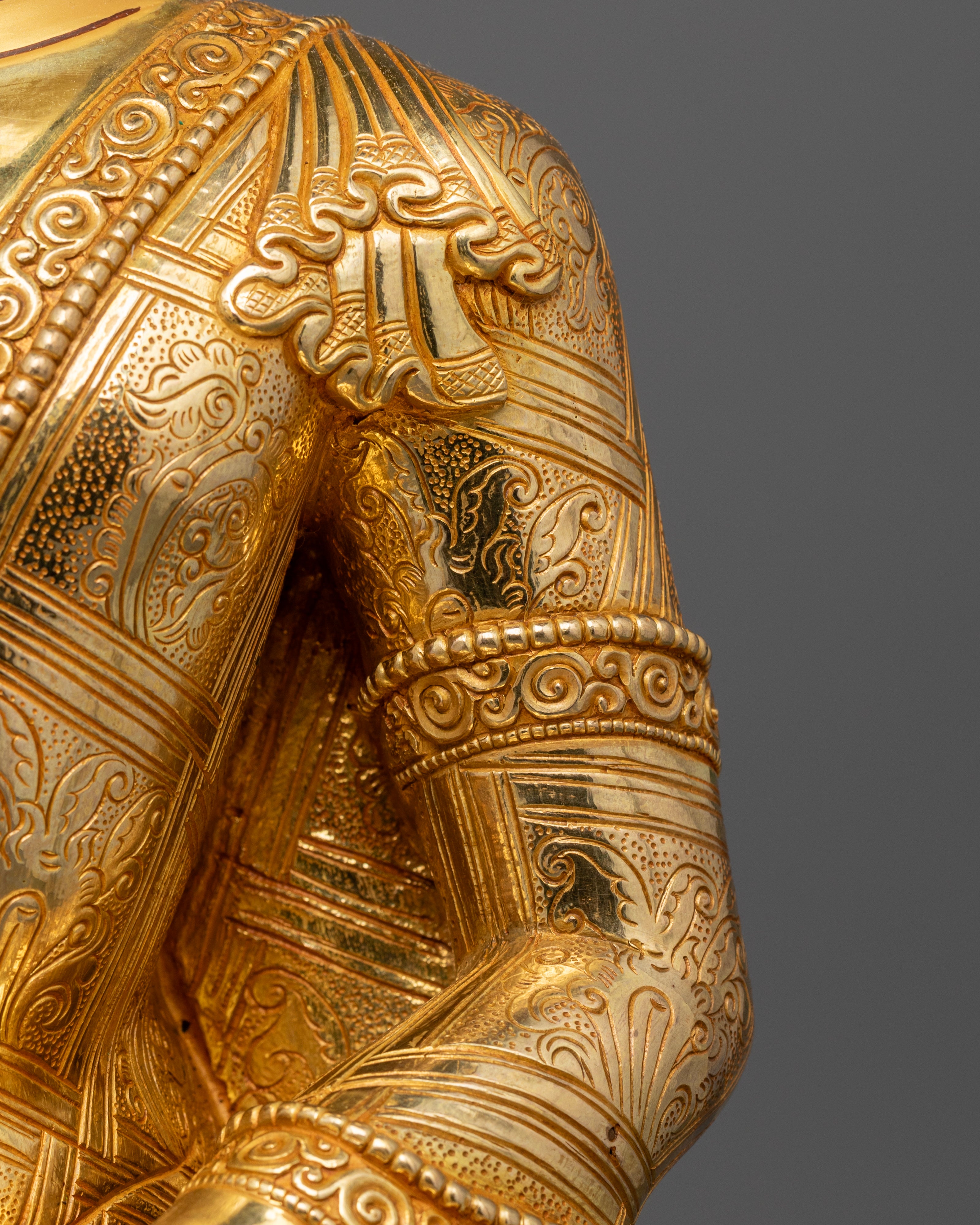 Buddha Shakyamuni: Sacred Symbols of Peace and Mindfulness