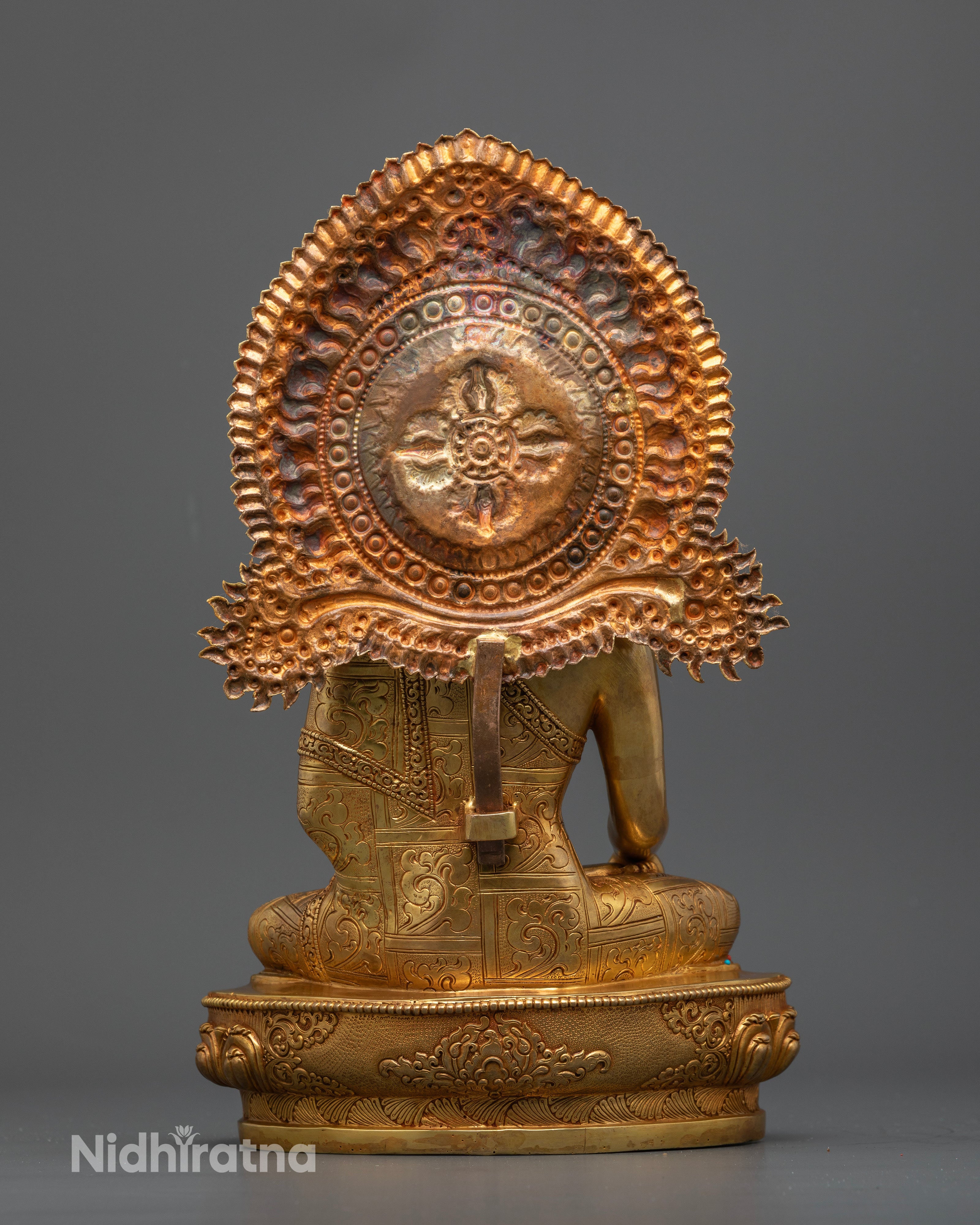 Shakyamuni Buddha: The Sage of the Shakya Clan