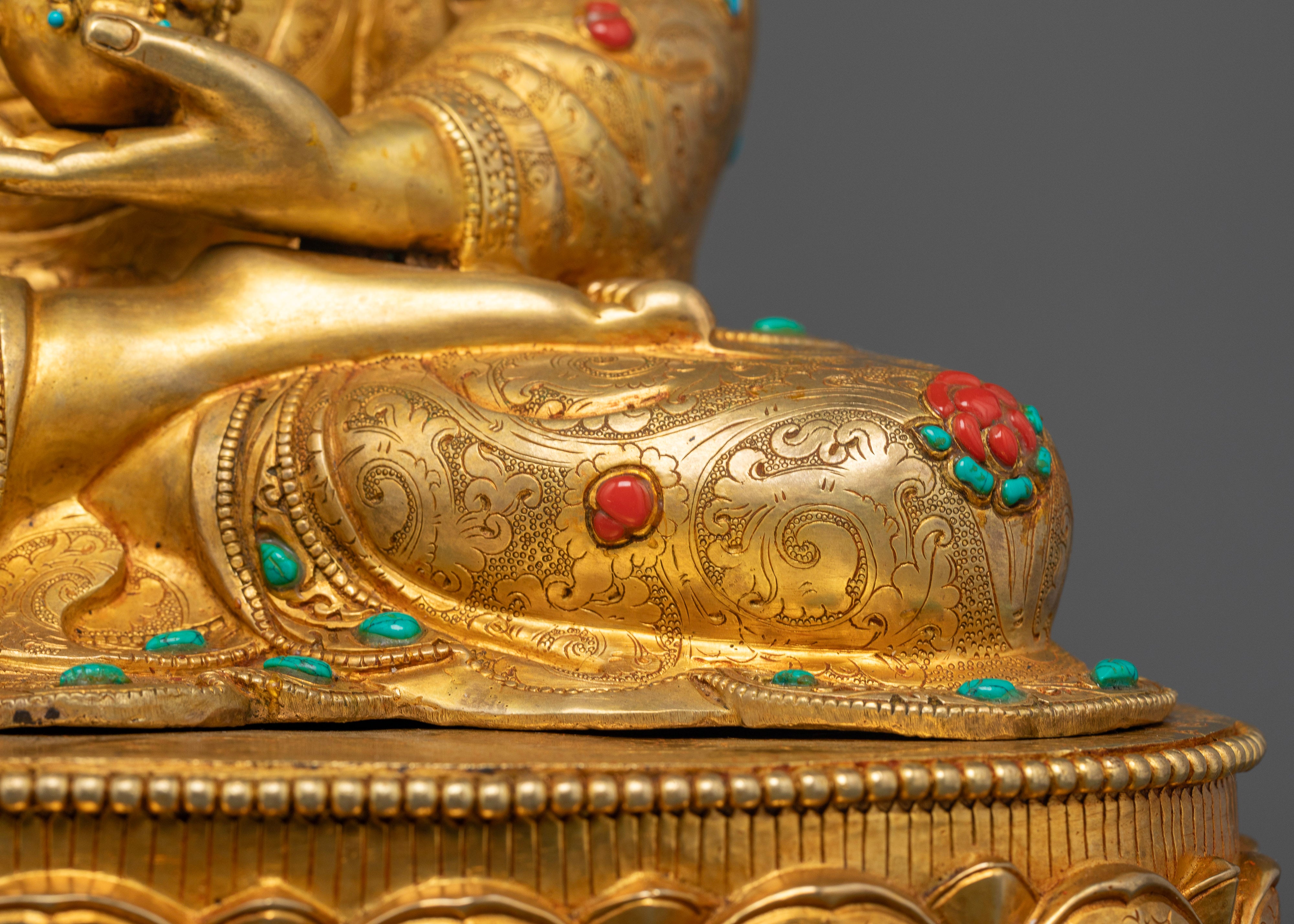 Buddha Shakyamuni: Symbolic Elements in Statue Depictions