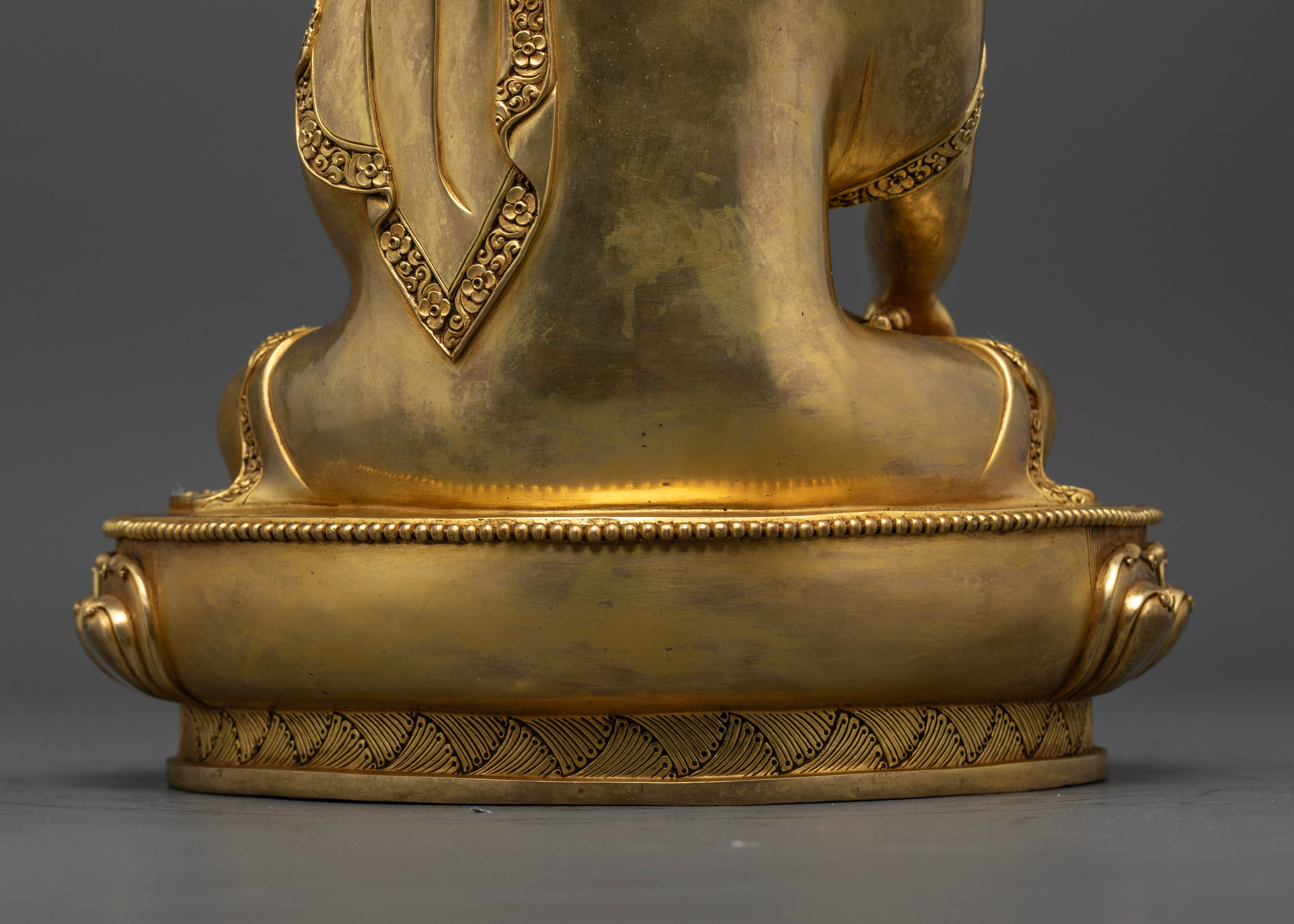 Spiritual Shakyamuni Buddha Statue for Devotion