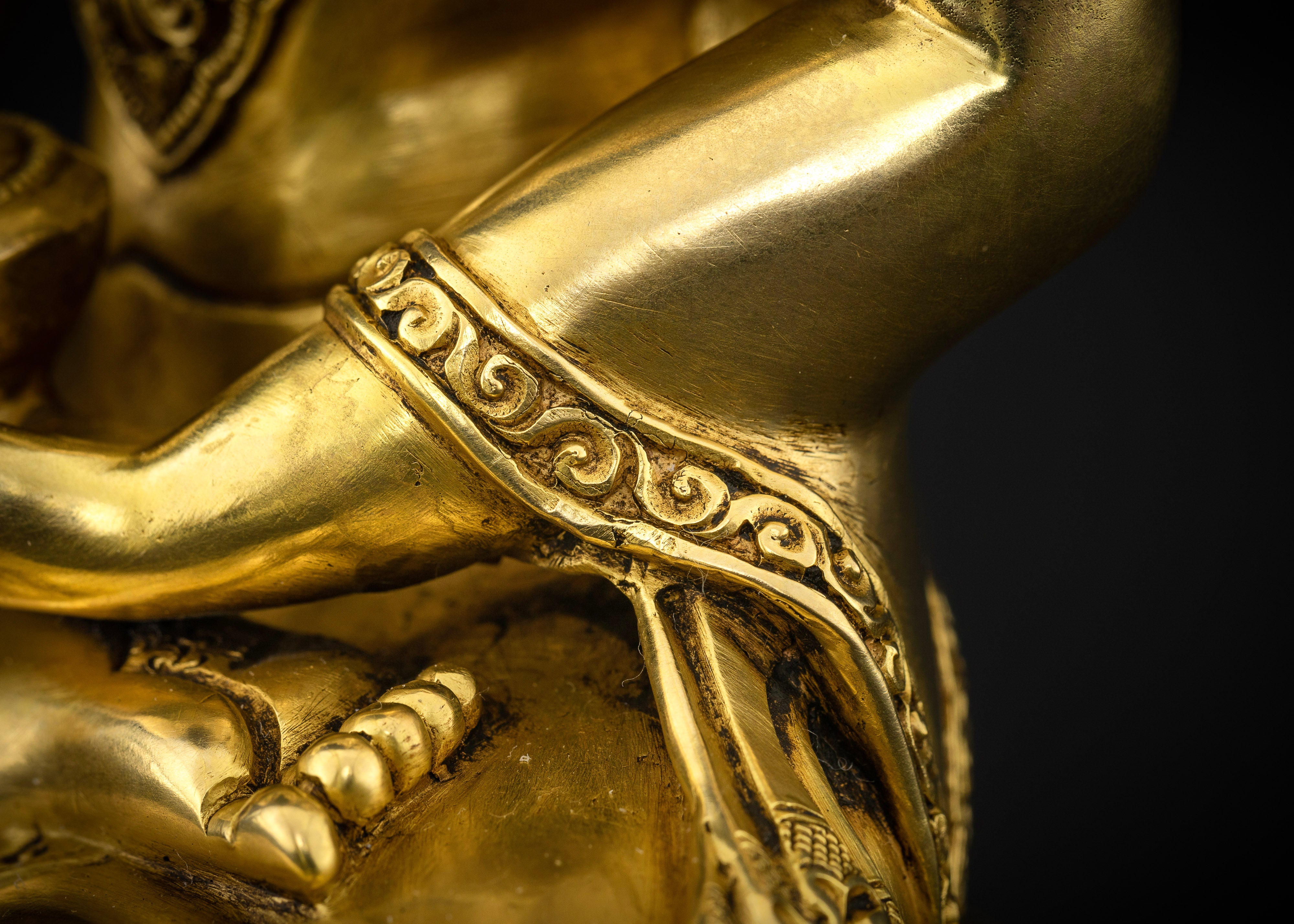 Gautam Buddha Statue : Traditional Shakyamuni Buddha Sculpture