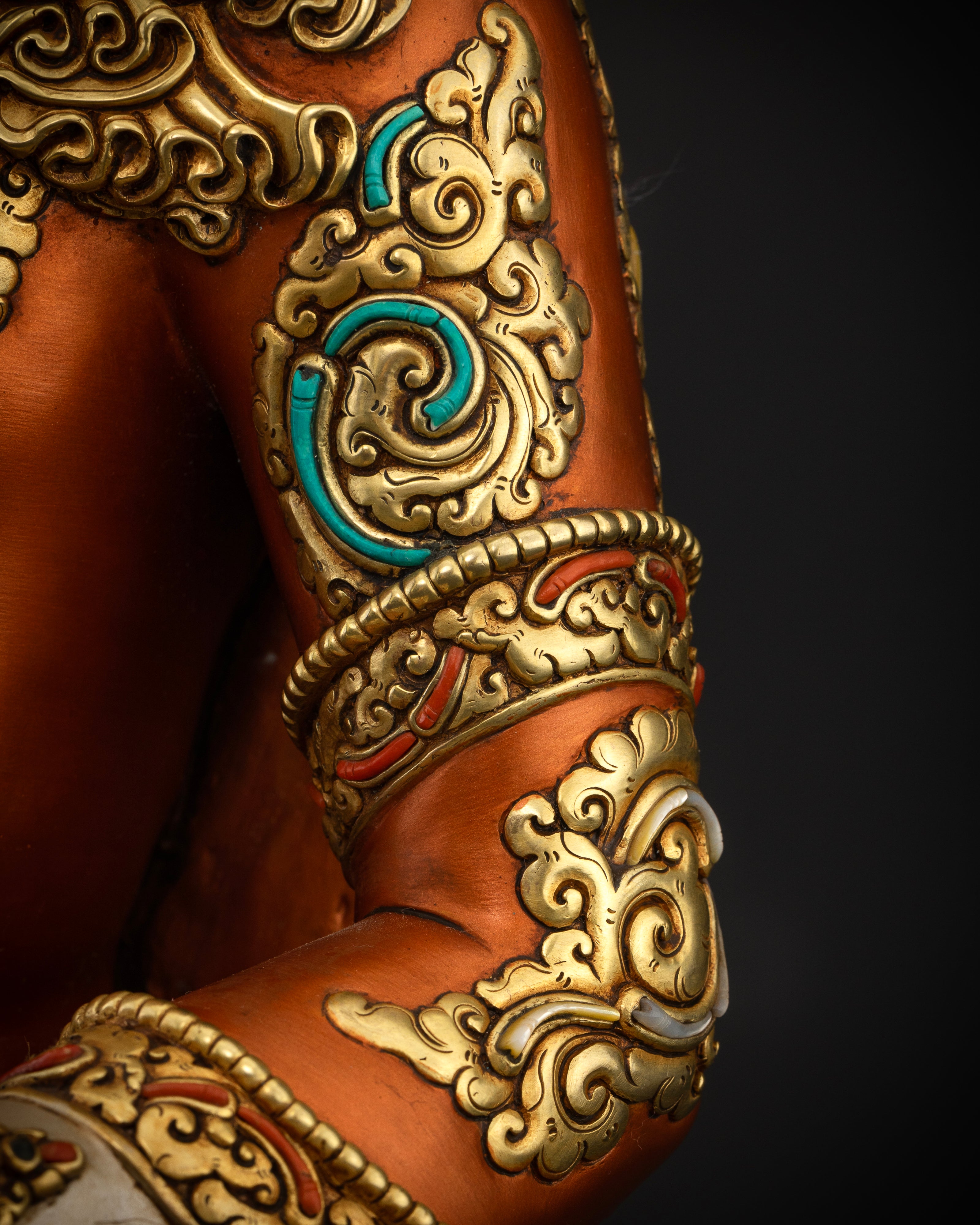 Crowned Shakyamuni Buddha Statue