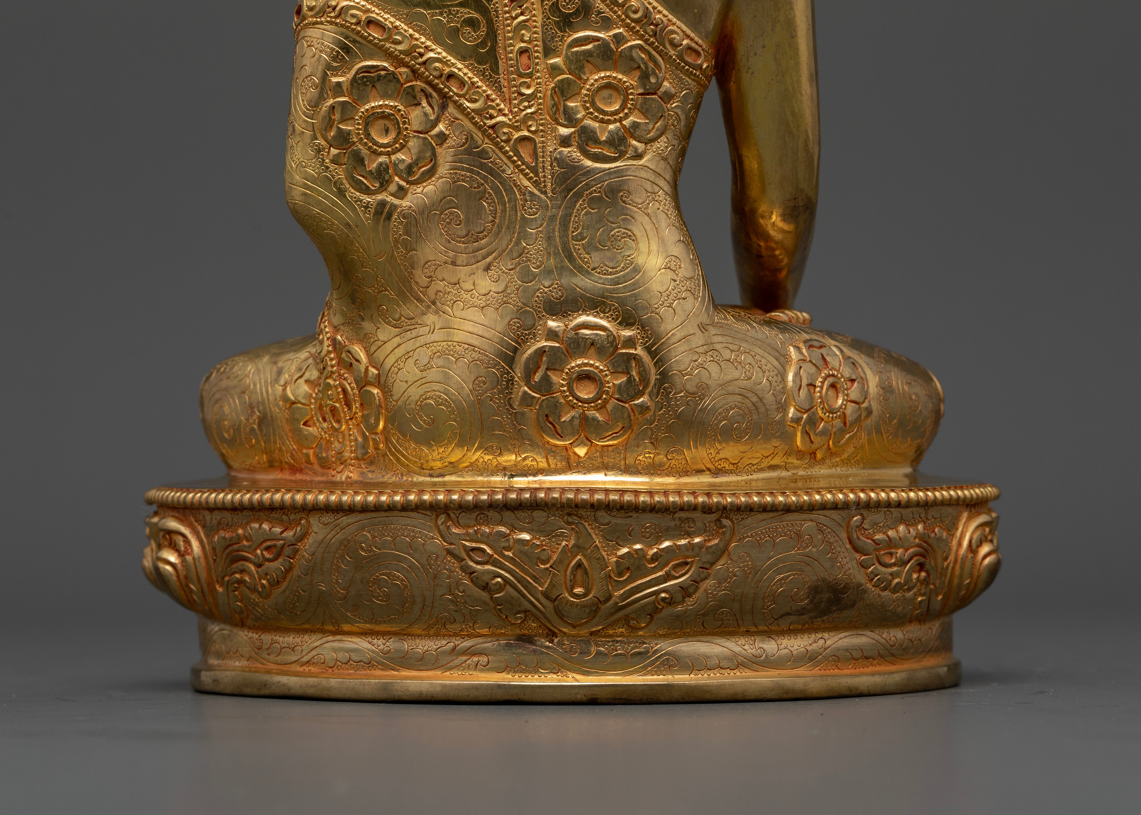 The Compassionate Buddha: Guide to Liberation and Inner Peace