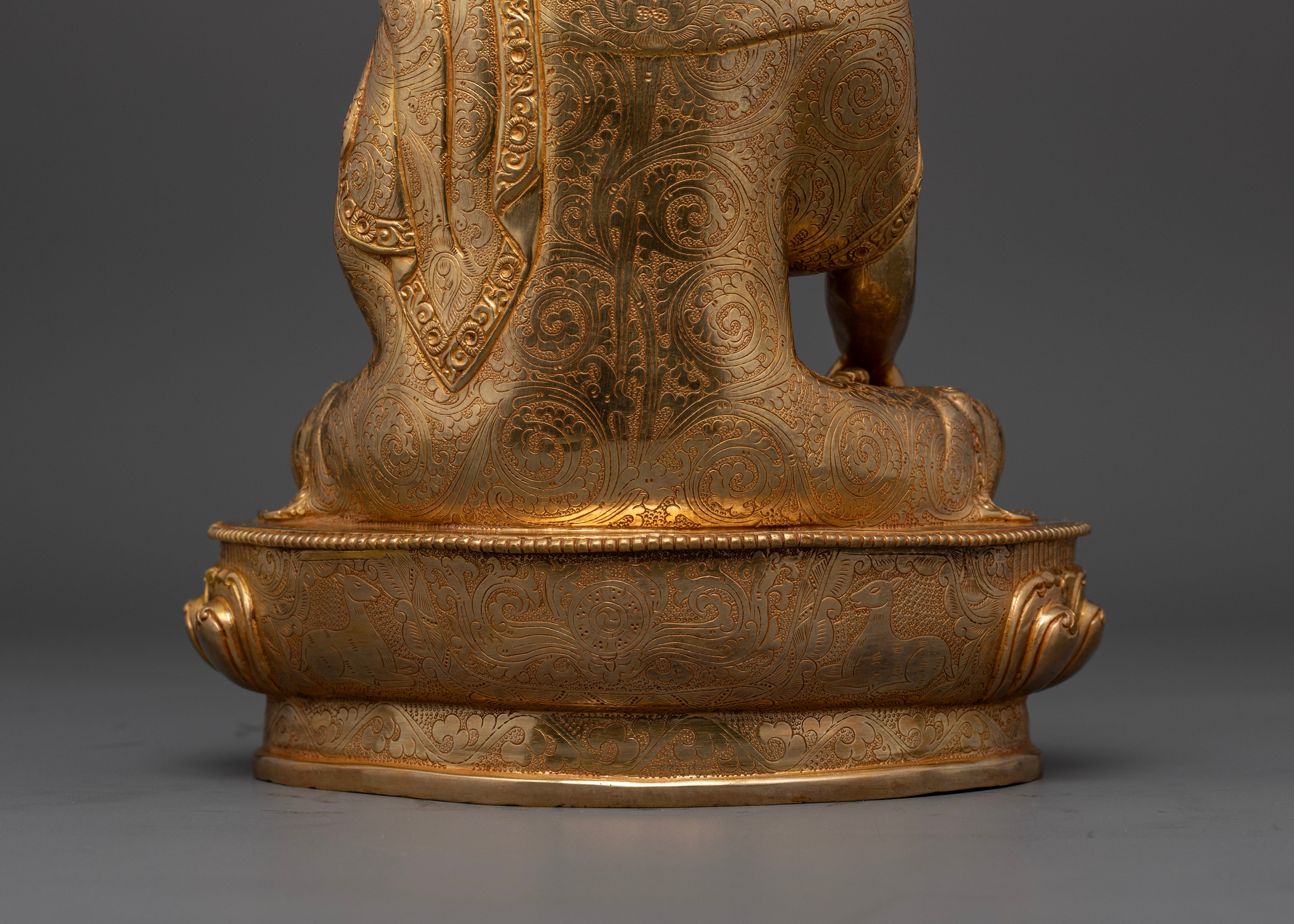 Shakyamuni Buddha Statue: Inspiring Inner Calm