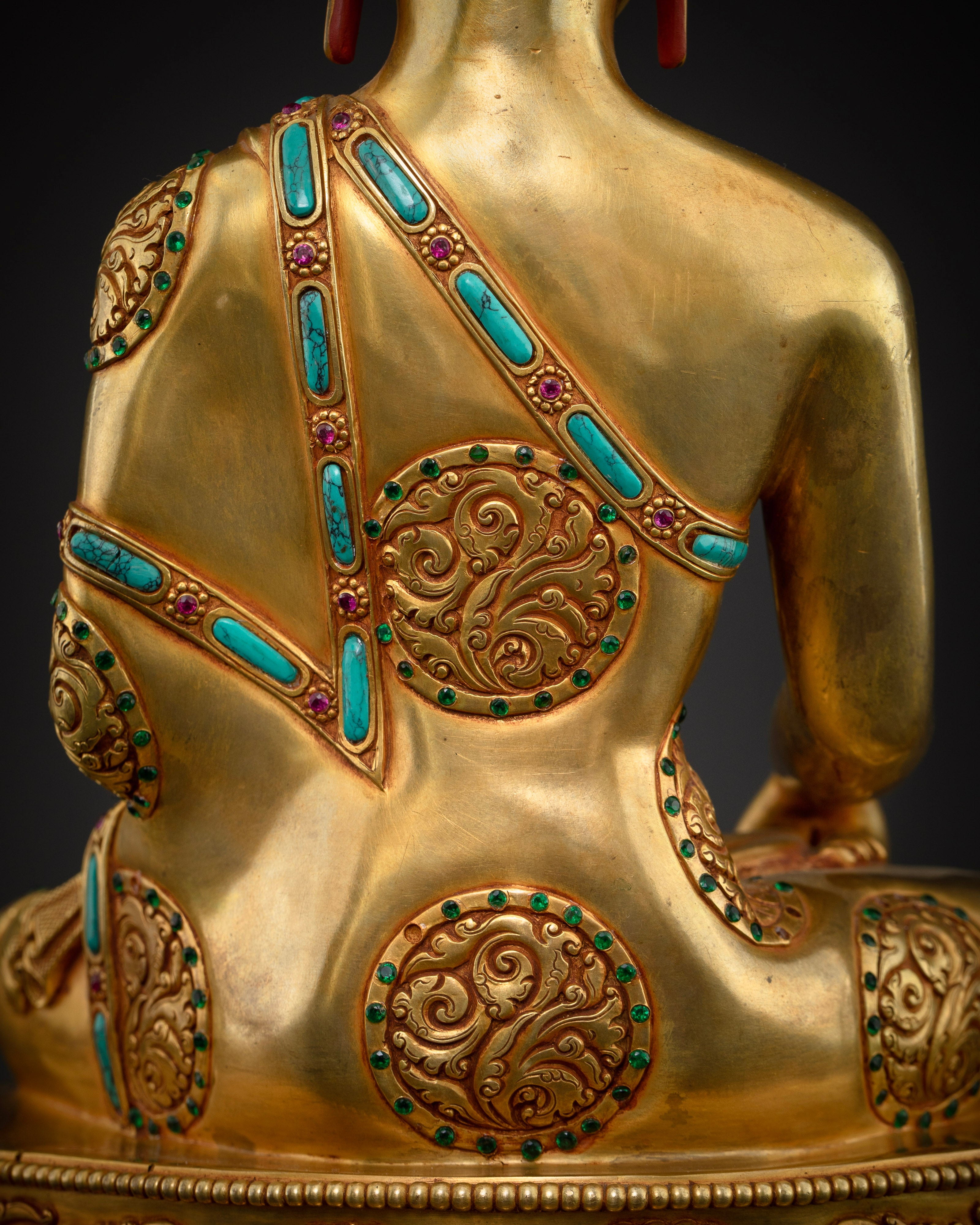 Buddha Statue | Traditional Himalayan Art