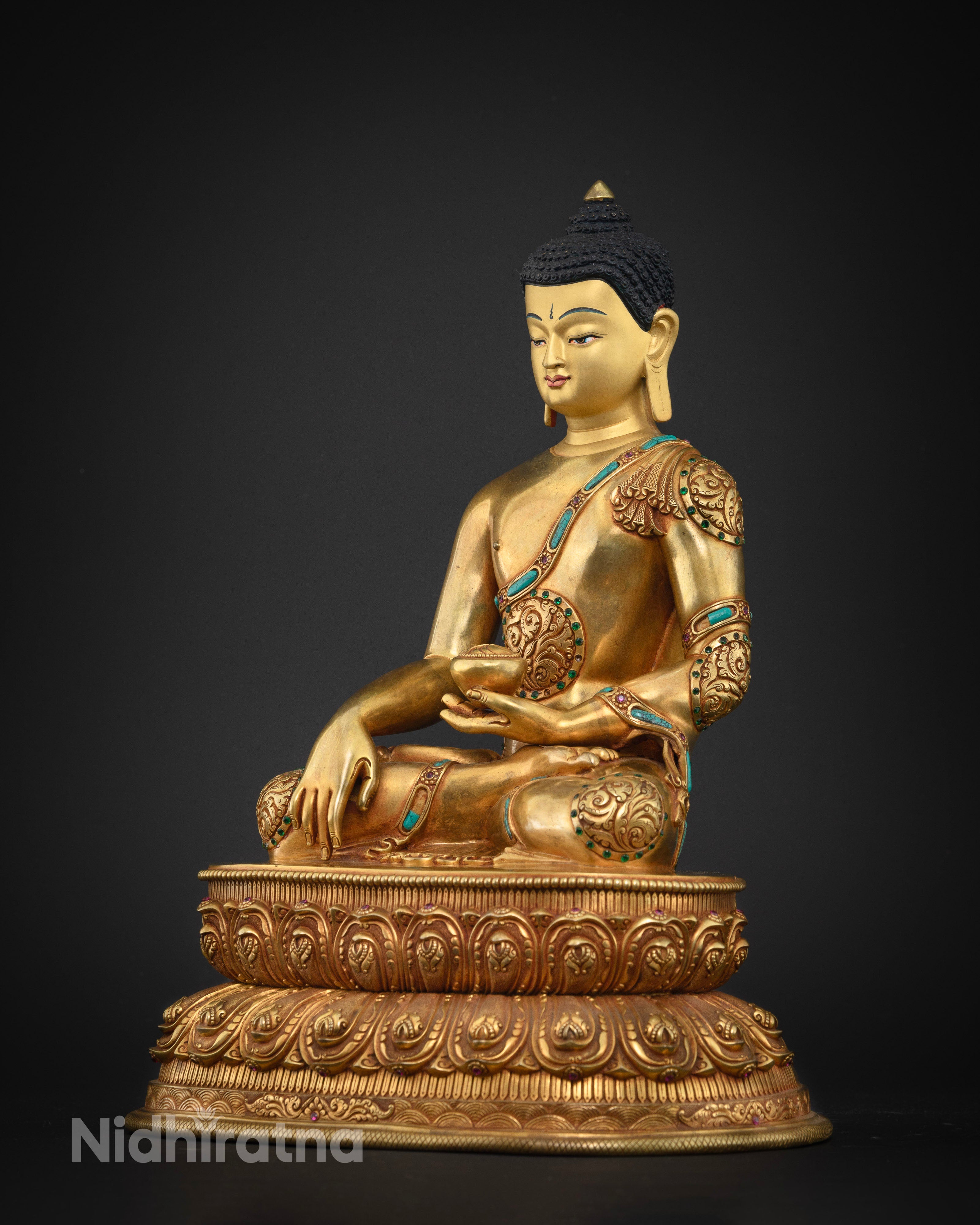 Buddha Statue | Traditional Himalayan Art