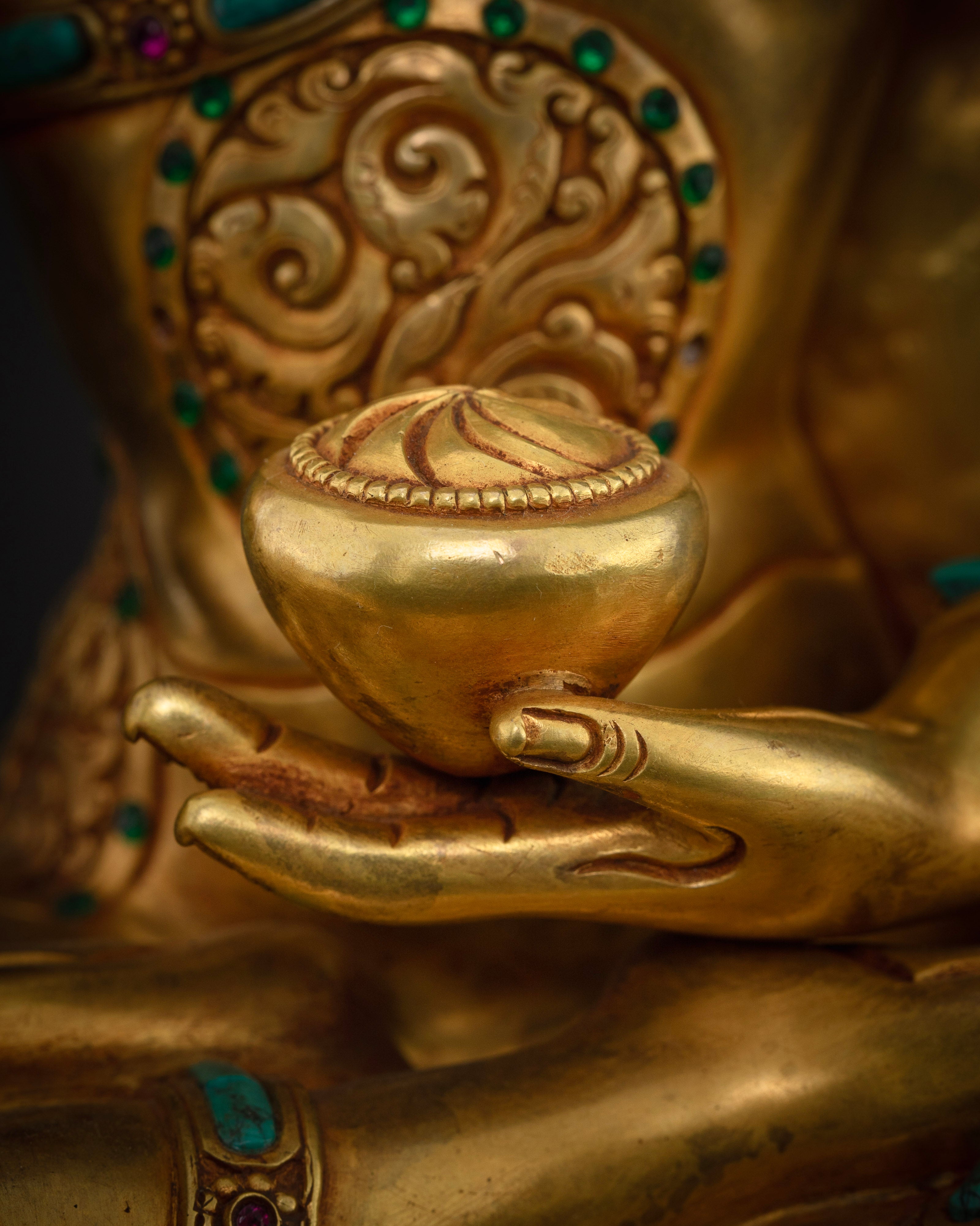 Buddha Statue | Traditional Himalayan Art