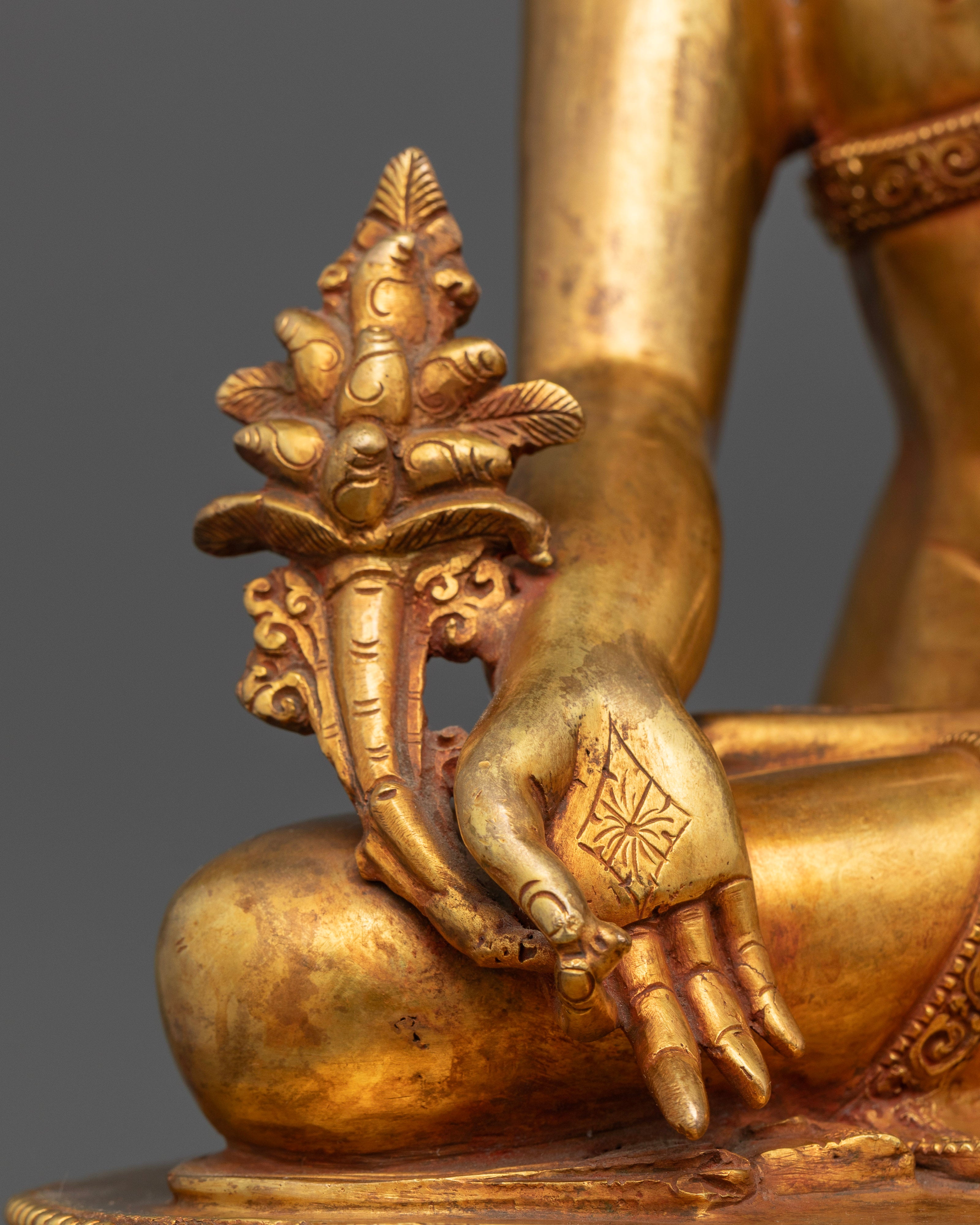 Traditional Sangye Menla Buddha Statue for Devotion and Health