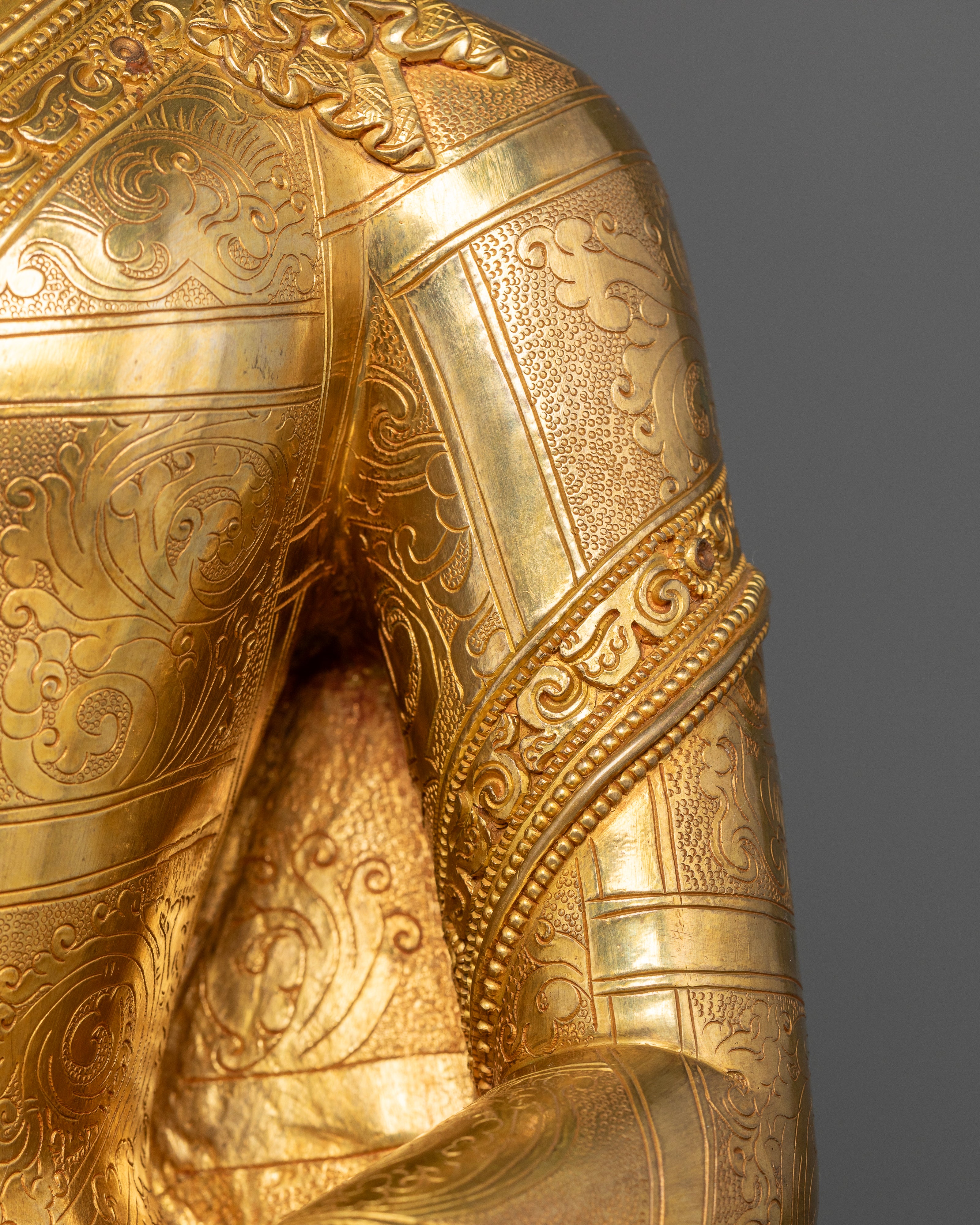 The Golden Beacon: Buddha Shakyamuni’s Illuminated Presence