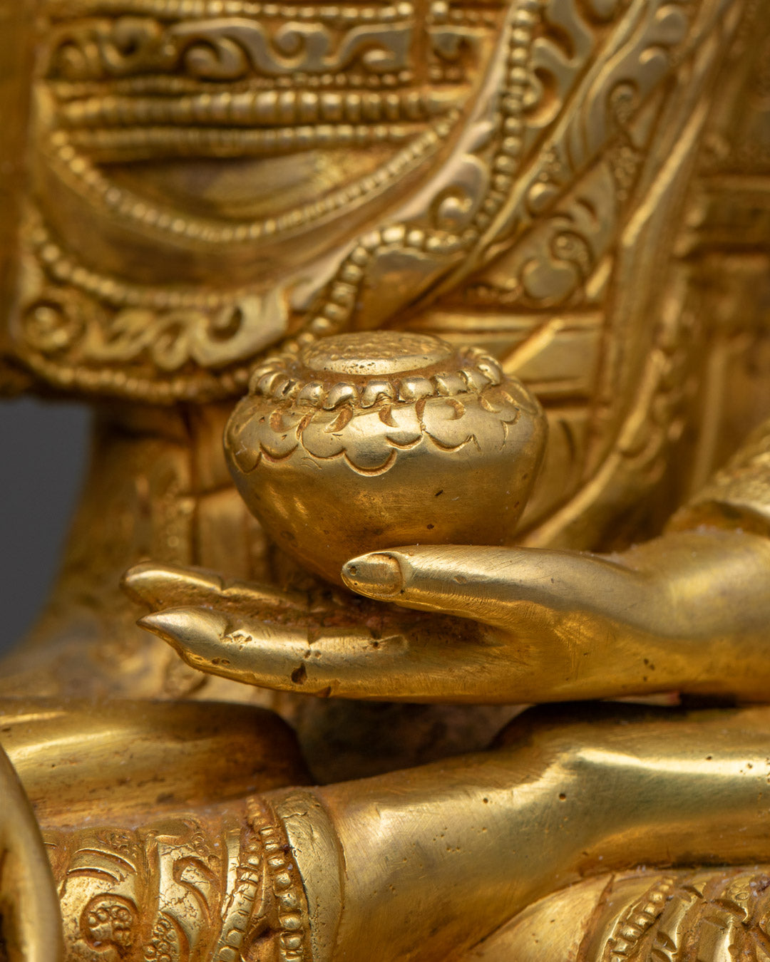 Shakyamuni Buddha Statue | Spiritual Meditation Sculpture