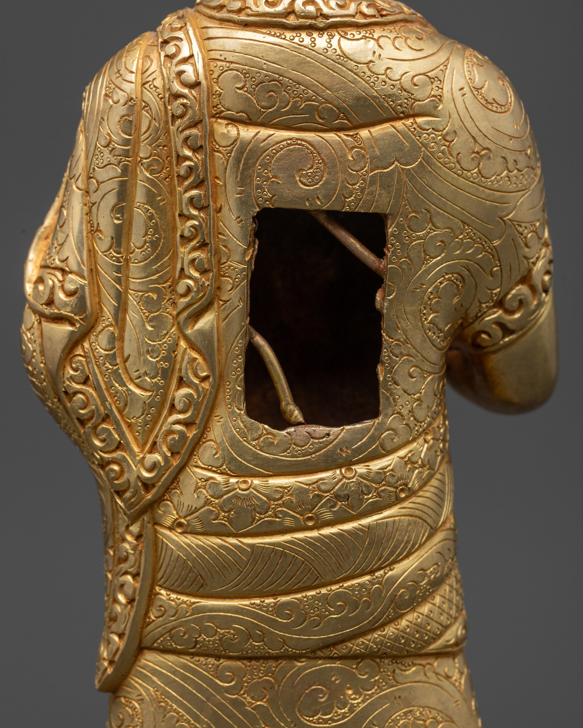 Back view Shakyamuni Buddha disciples statue back view lotus seat and robe carvings