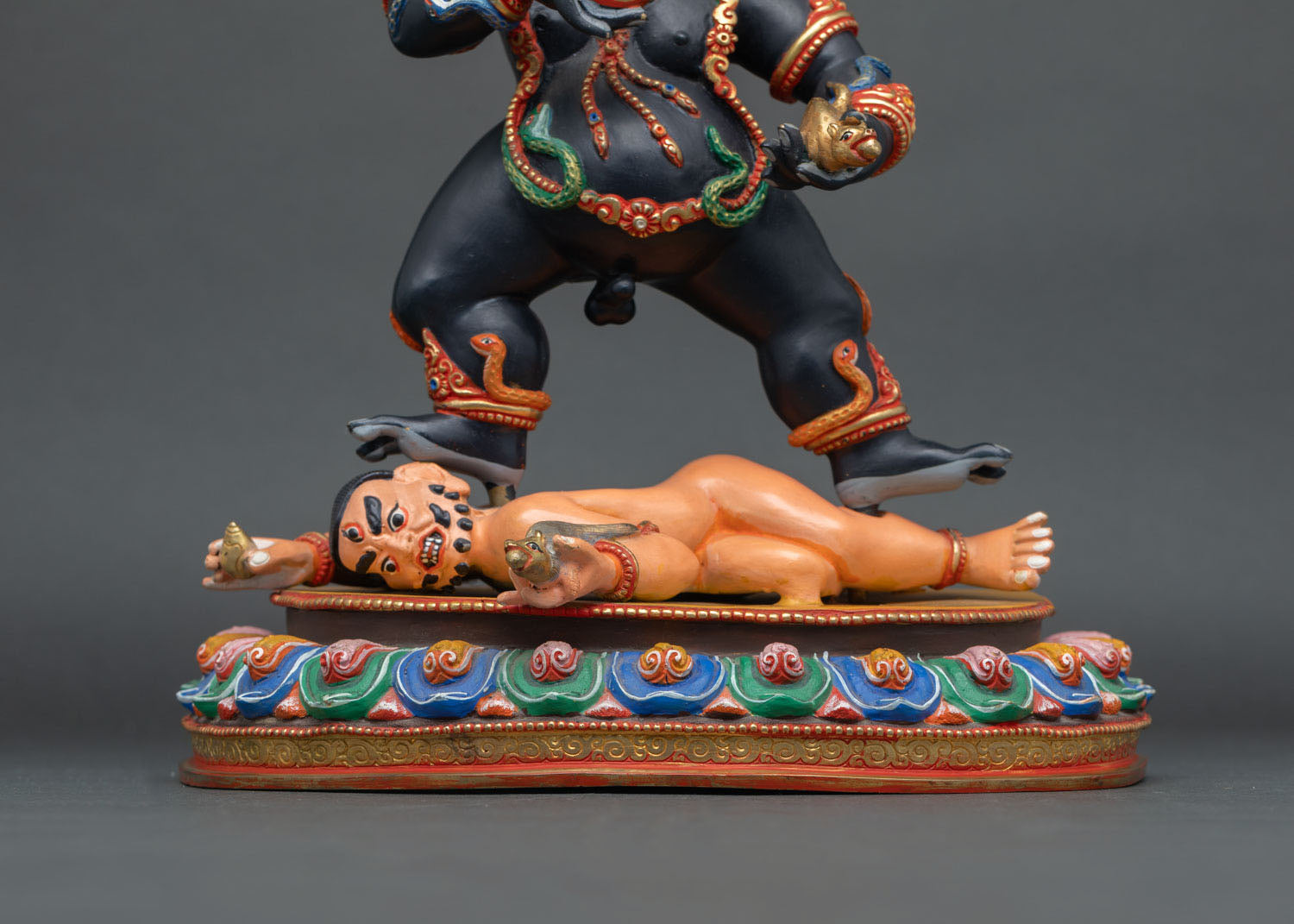 Black Dzambhala Statue