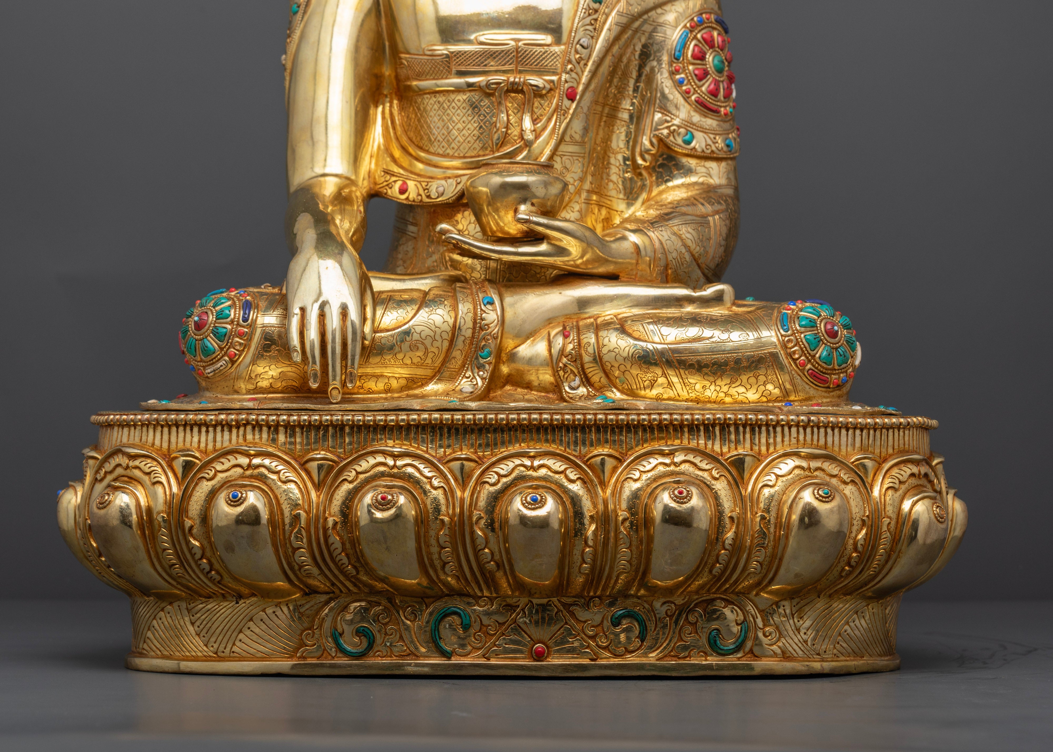 Meditative Shakyamuni Buddha Statue: A Spiritual Treasure