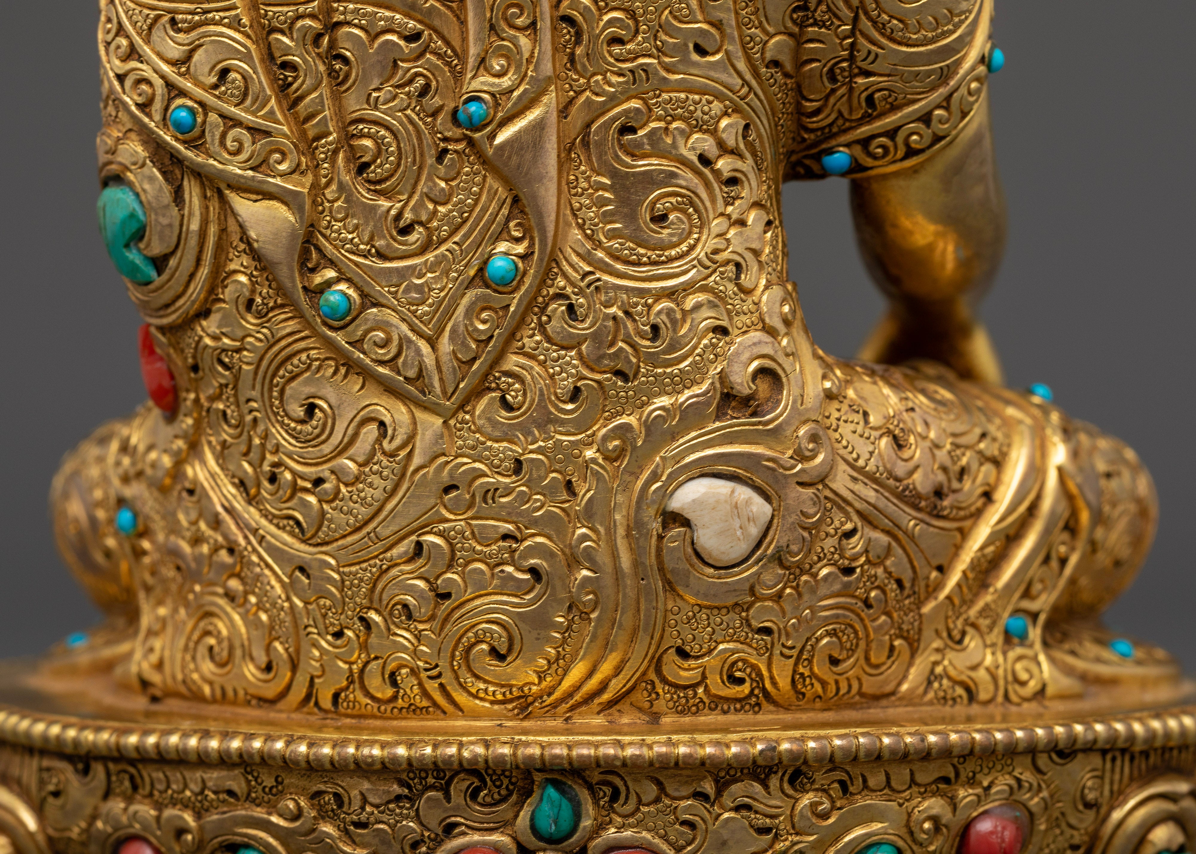 Shakyamuni Buddha : Embodiment of Spiritual Enlightenment
