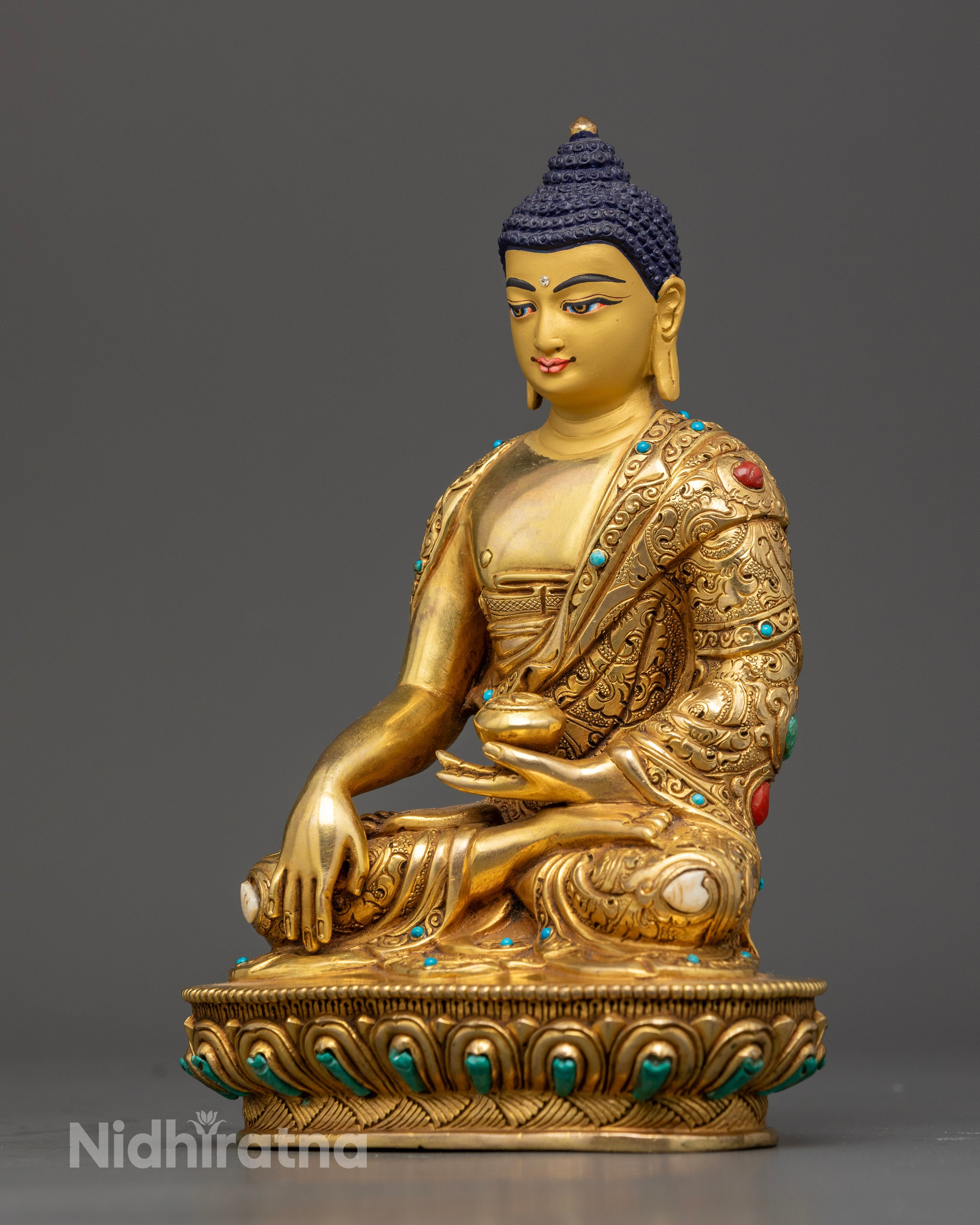 Shakyamuni Buddha : Embodiment of Spiritual Enlightenment