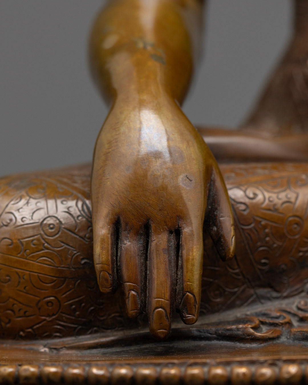Shakyamuni Buddha Statue | Handcrafted Nepalese Enlightenment Icon