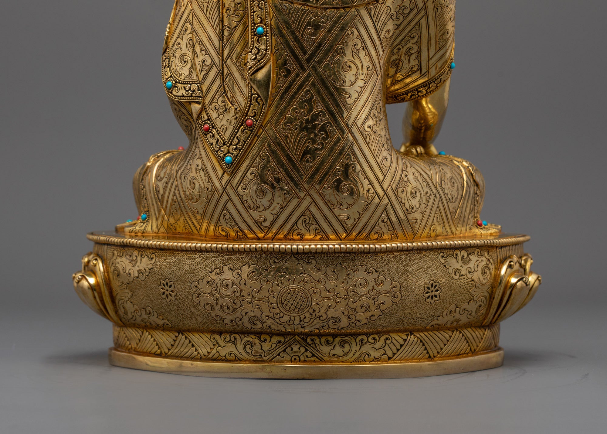 Buddha Shakyamuni Statue from Nepal | Masterful Artisan Craftsmanship
