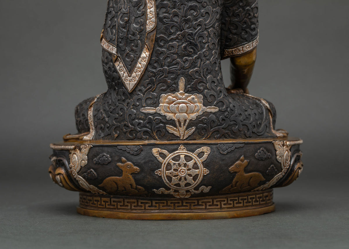 Shakyamuni Buddha Statue
