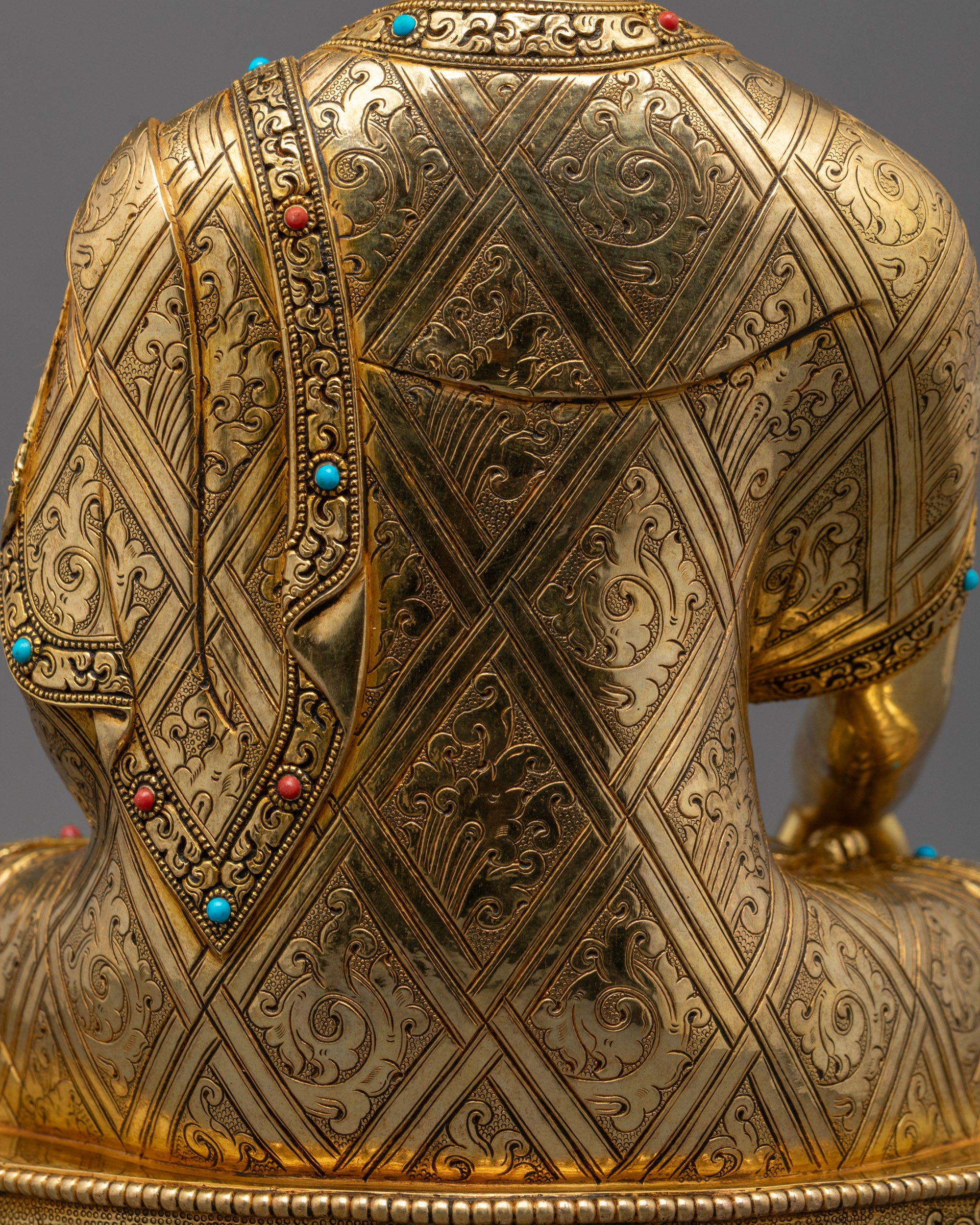 Buddha Shakyamuni Statue from Nepal | Masterful Artisan Craftsmanship