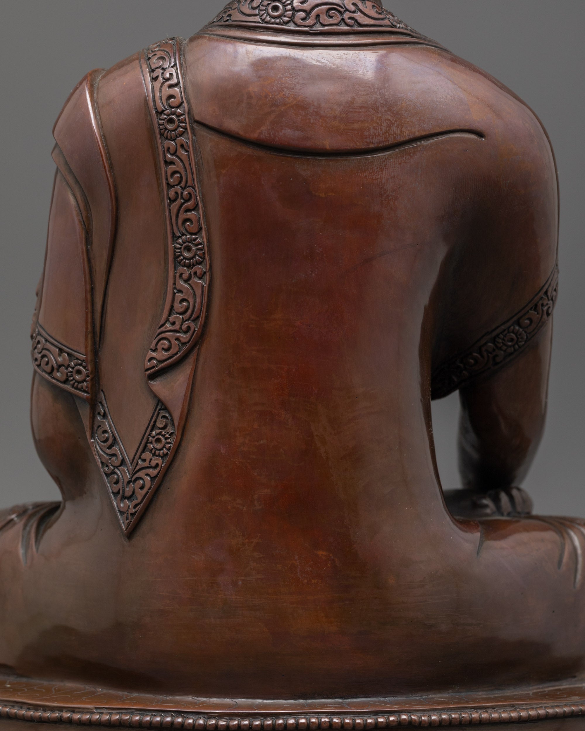 Handmade Shakyamuni Buddha Statue | Timeless Symbol of Enlightenment