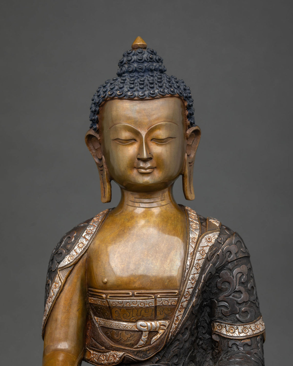 Shakyamuni Buddha Statue