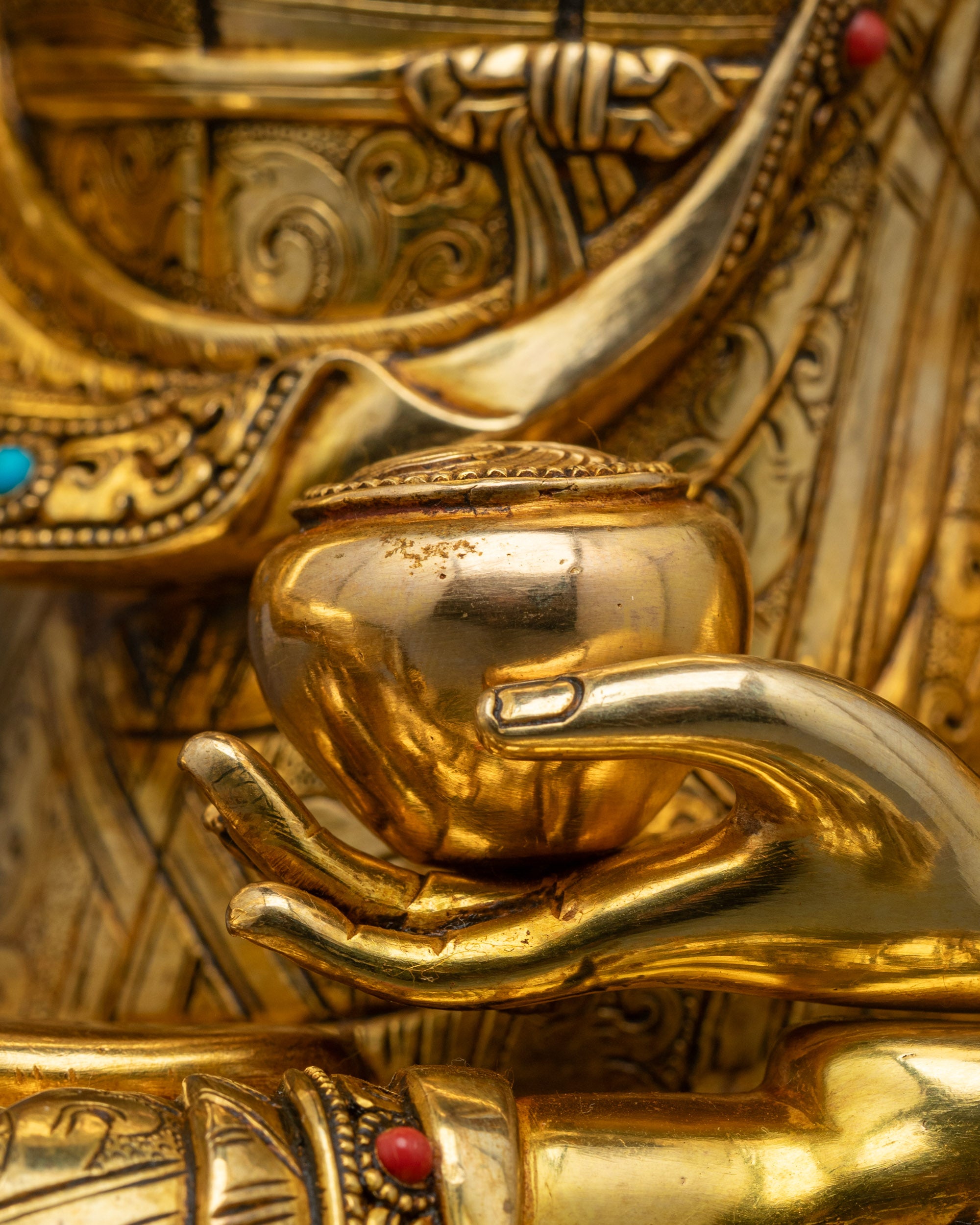 Buddha Shakyamuni Statue from Nepal | Masterful Artisan Craftsmanship