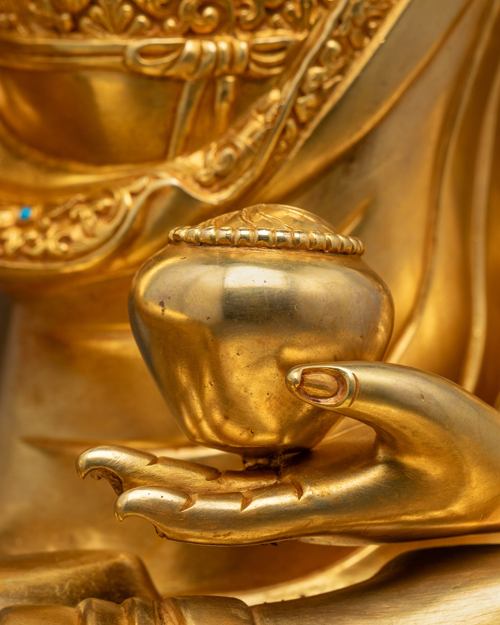 Shakyamuni Buddha Sculpture | Traditional Tibetan Statue