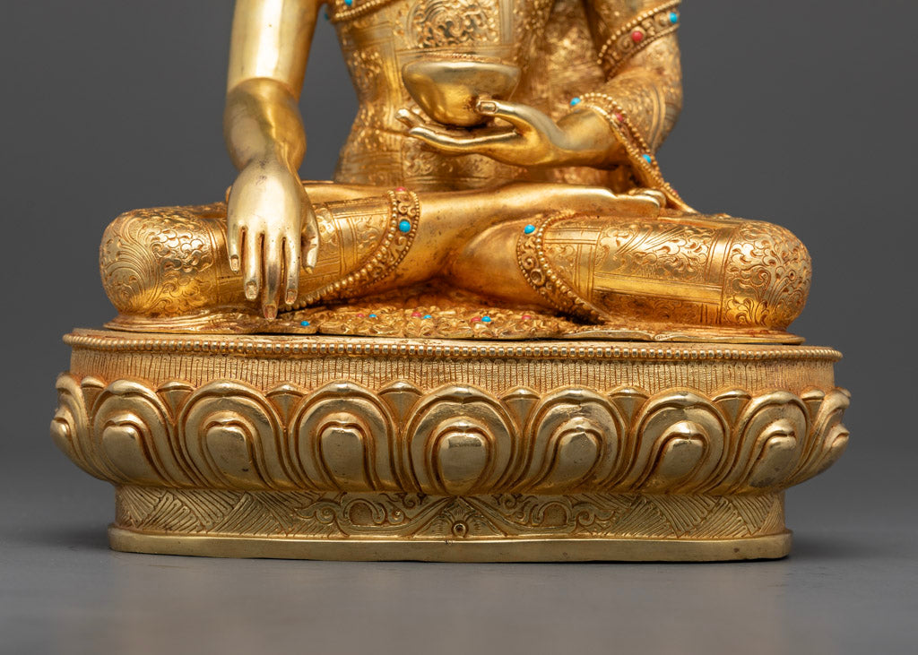 Buddha Shakyamuni Siddartha Gautama Statue | The Enlightened one in Golden Brilliance