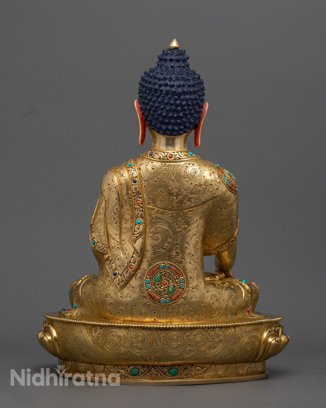 Shakyamuni Buddha Statue – Sacred Nepalese Sculpture for Spiritual Growth