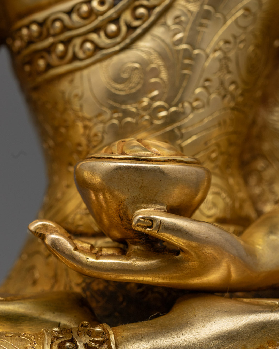 Shakyamuni Buddha Statue | Origins and History of Buddhism