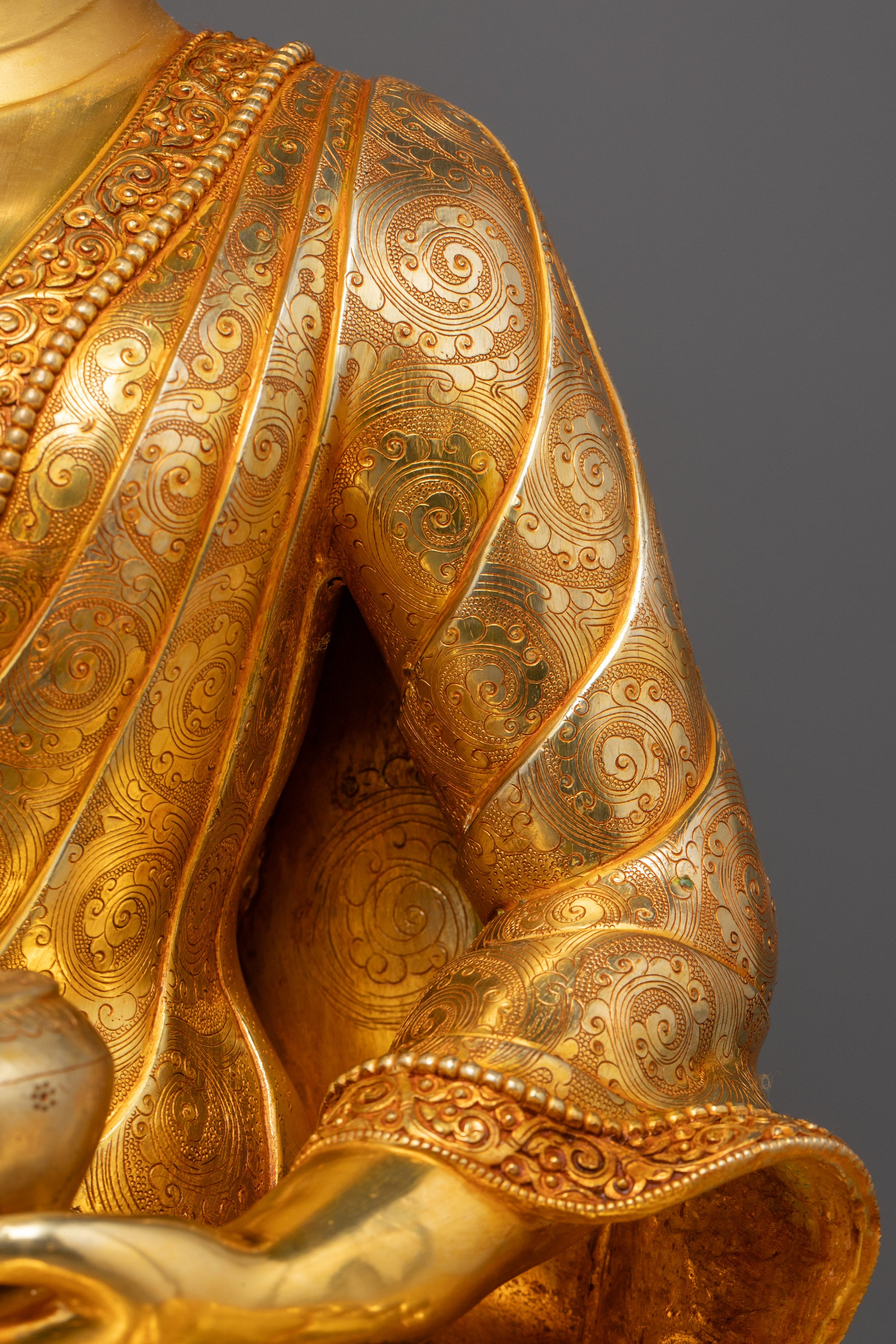 Beautiful Shakyamuni Buddha Statue | Traditional Nepalese Handmade
