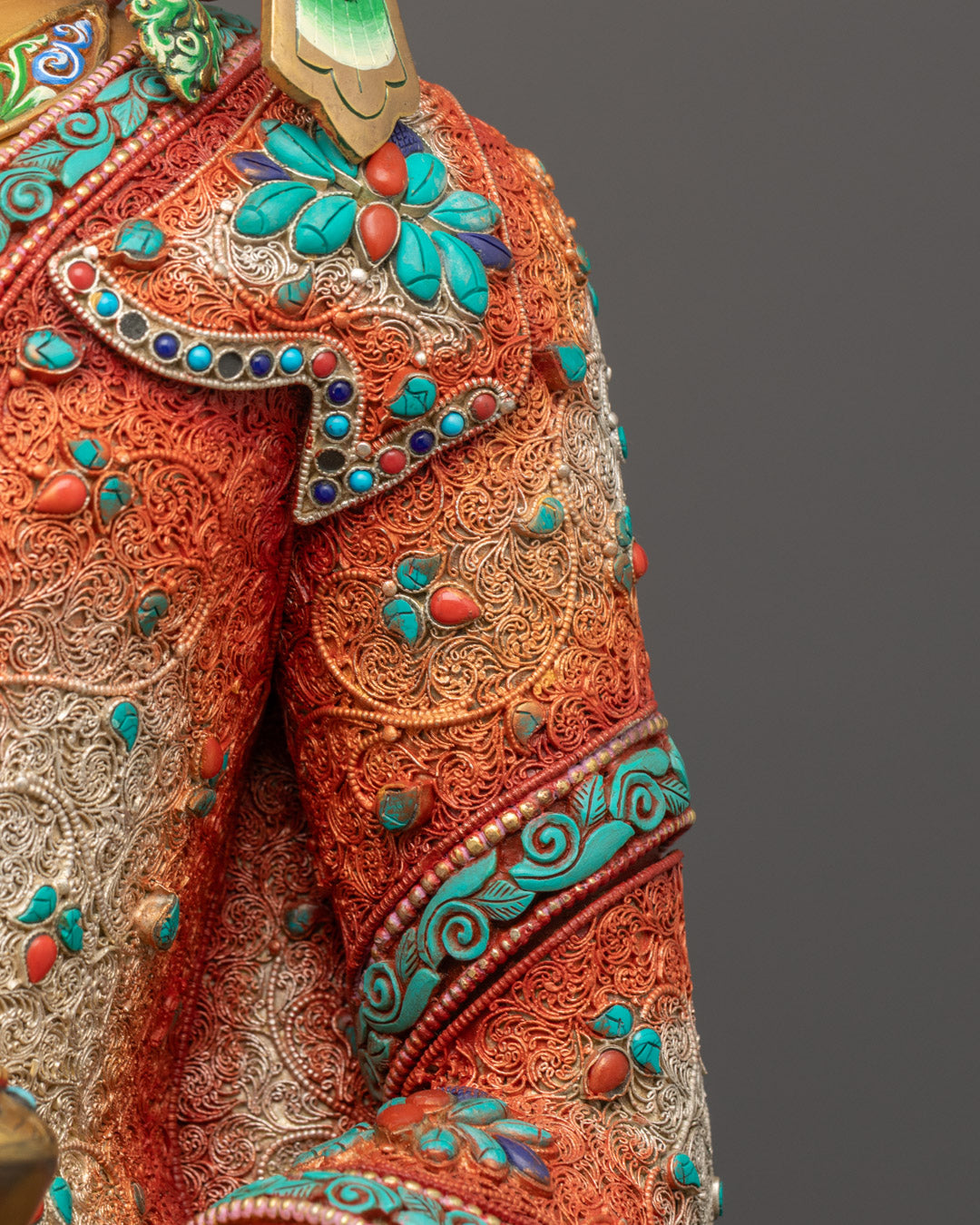 Crowned Shakyamuni Buddha Statue | Gold-Gilded Buddhist Figure