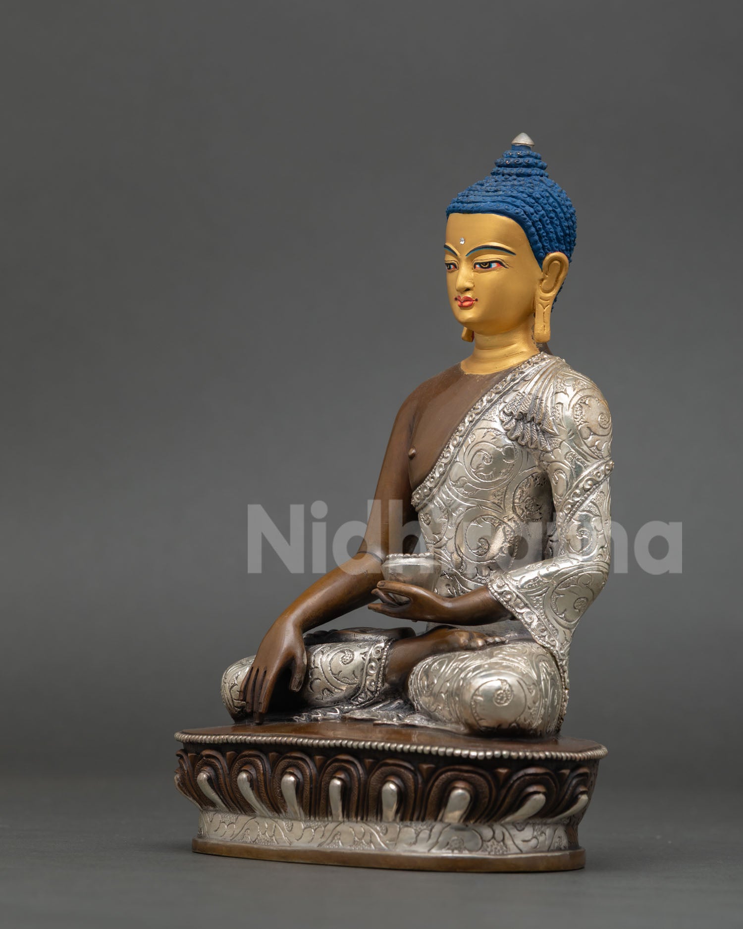Buddha Shakyamuni Statue – Spiritual Decor from Nepal