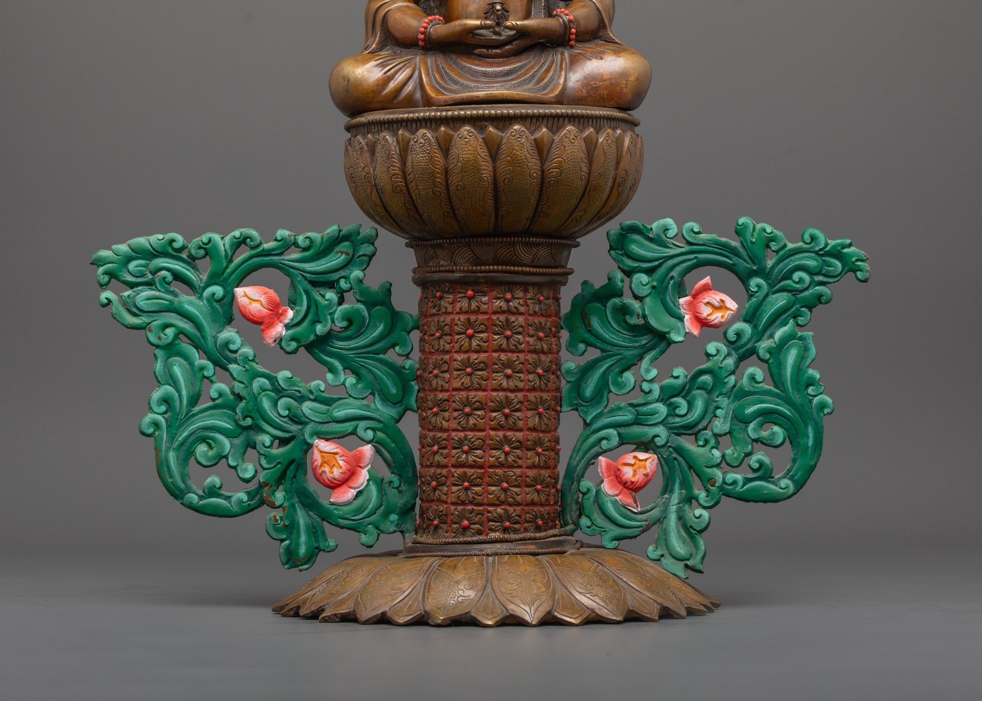 Japanese Mitrugpa Statue | A Testament to Sacred Craftsmanship