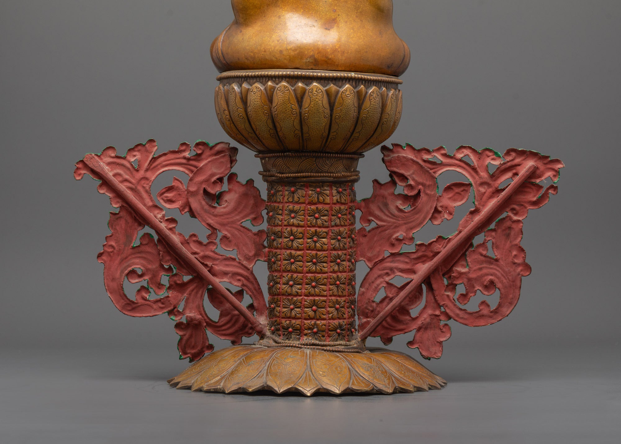 Japanese Mitrugpa Statue | A Testament to Sacred Craftsmanship
