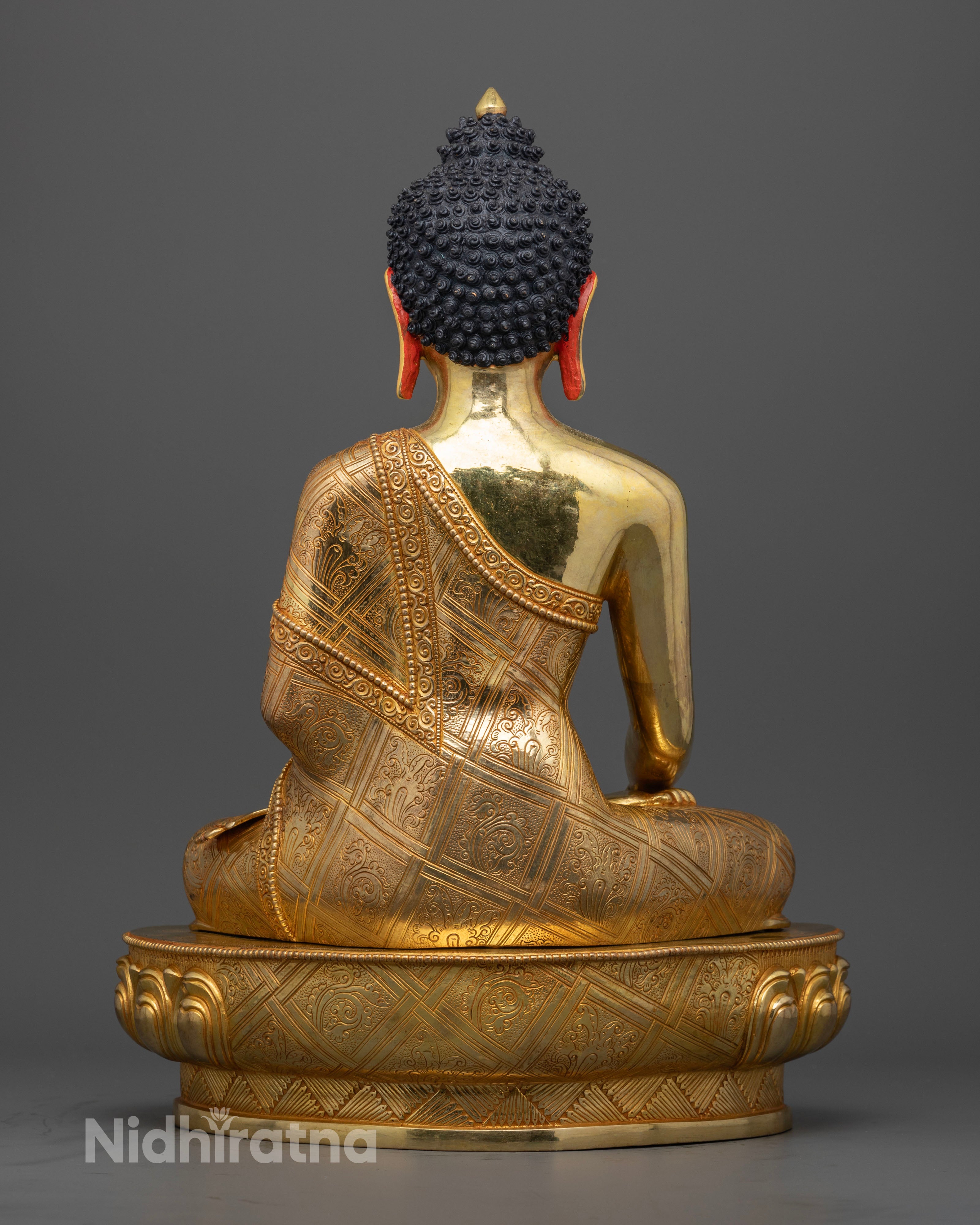 the 46.5 cm tall, 10.93 kg Buddha Shakyamuni statue, set against a neutral background to emphasize its majestic presence and spiritual elegance.