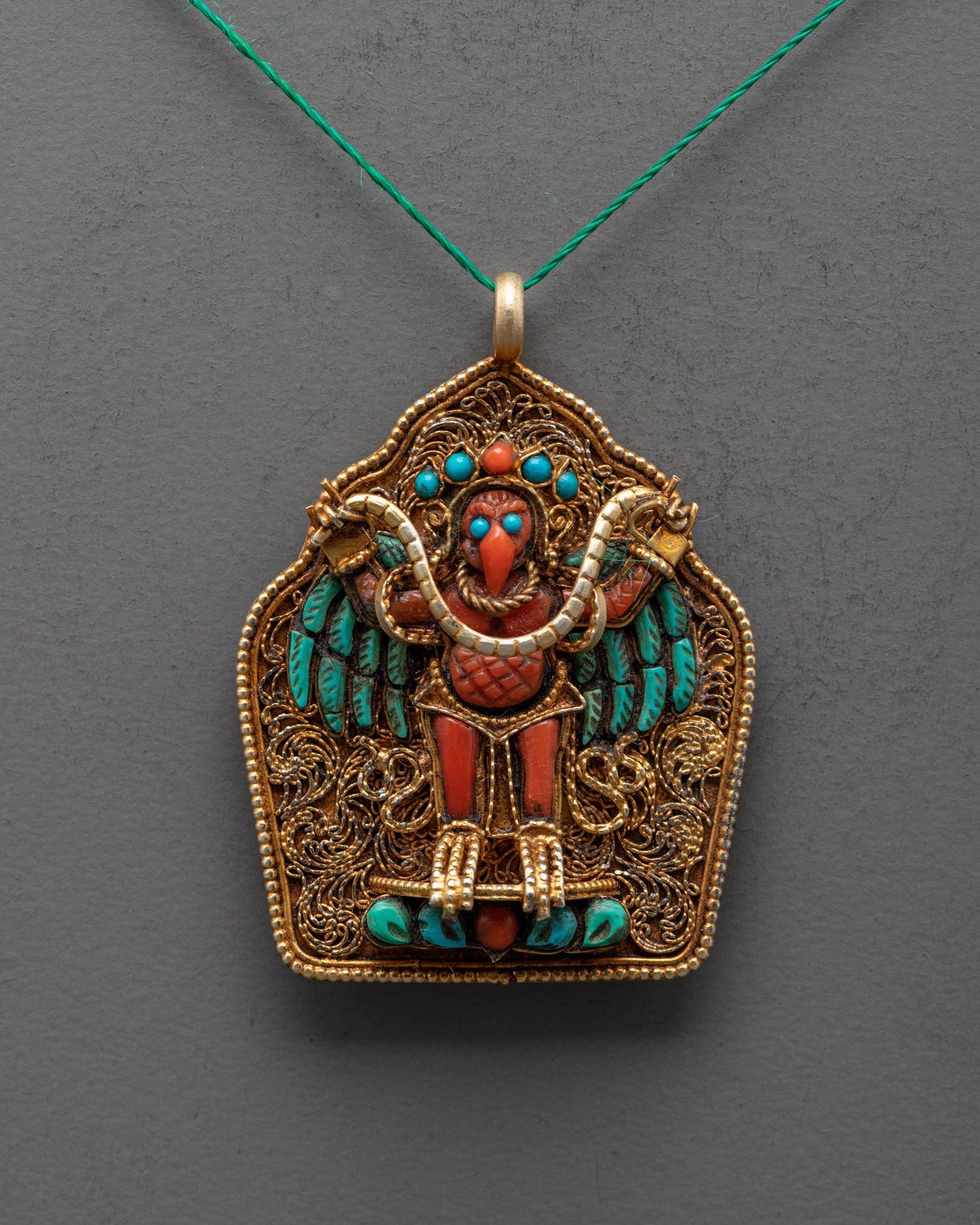 Buddhist Garuda Prayer Locket | Traditional Amulet of Courage