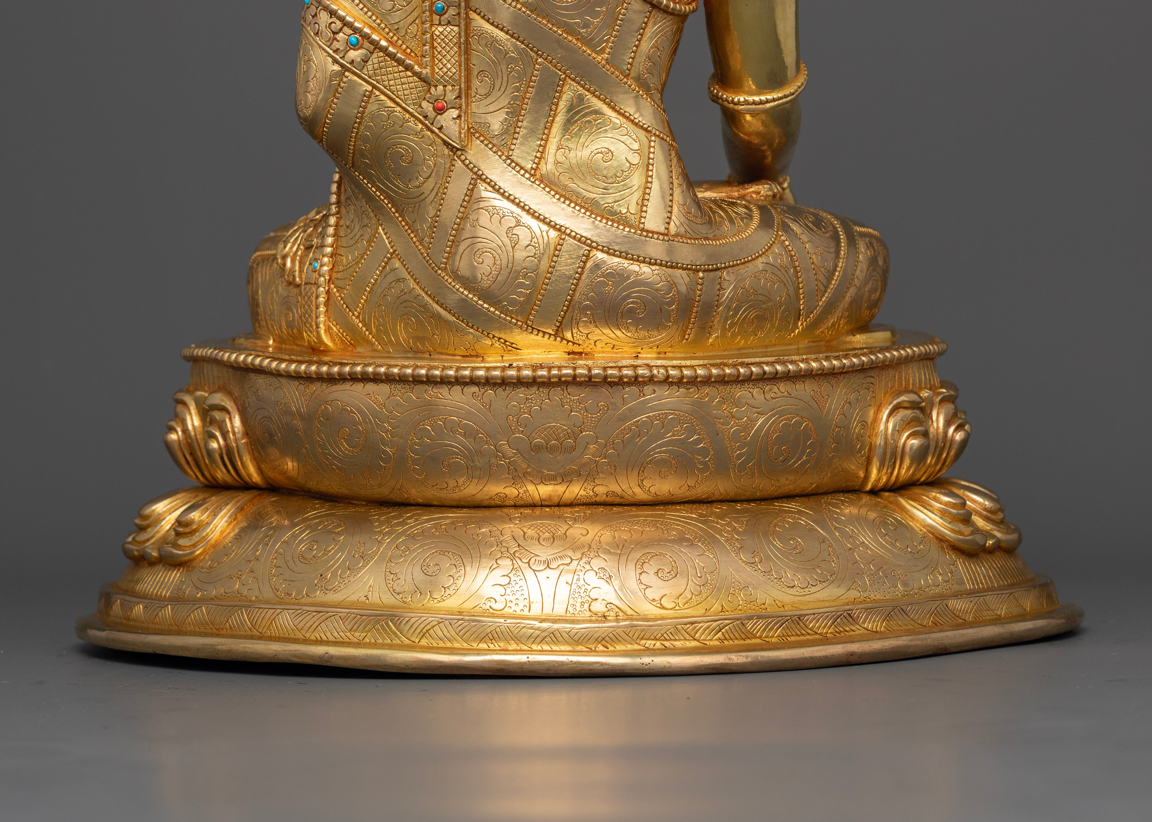The Crowned Buddha: Symbolism and Spiritual Majesty