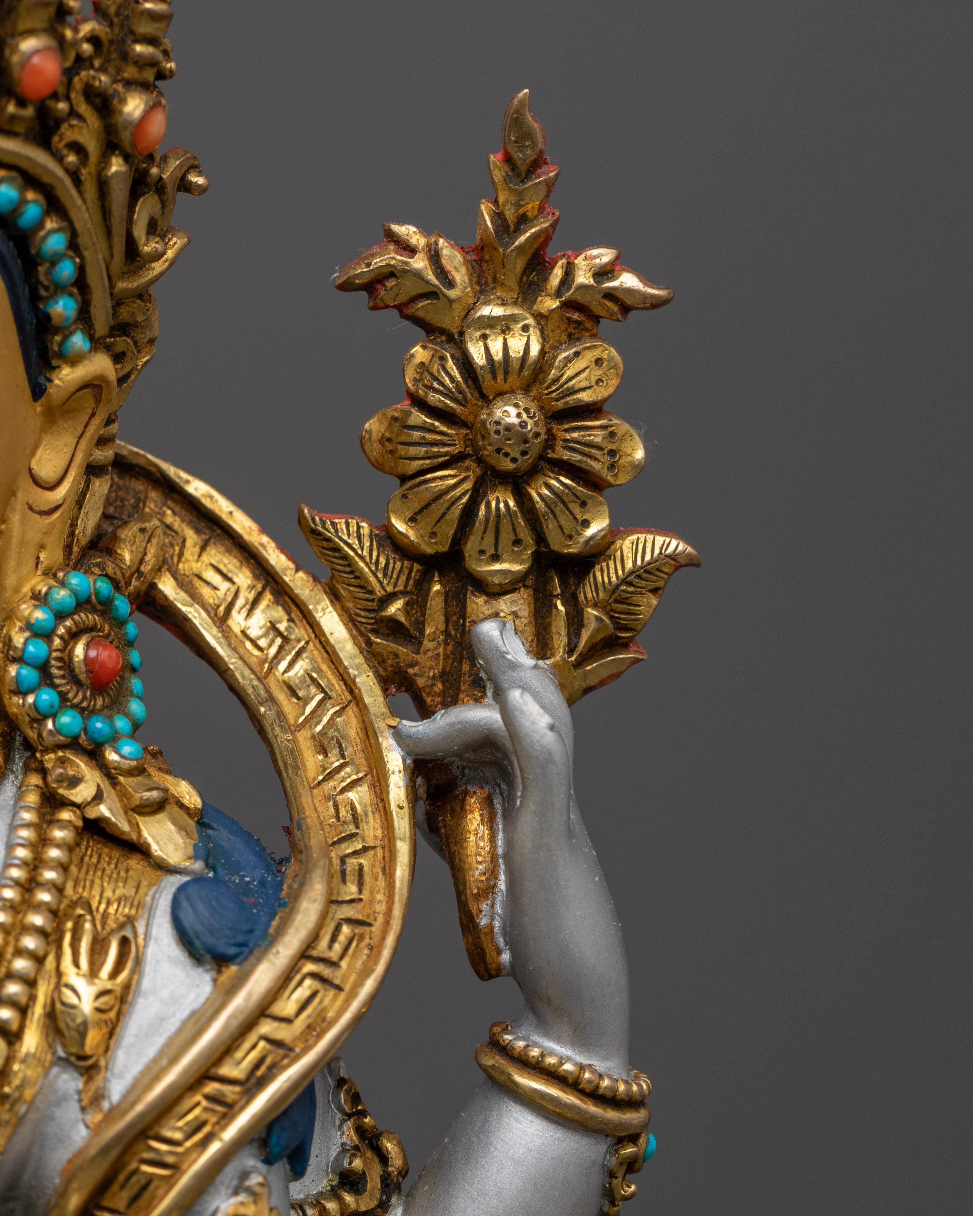 Chenrezig Statue: A Symbol of Mercy
