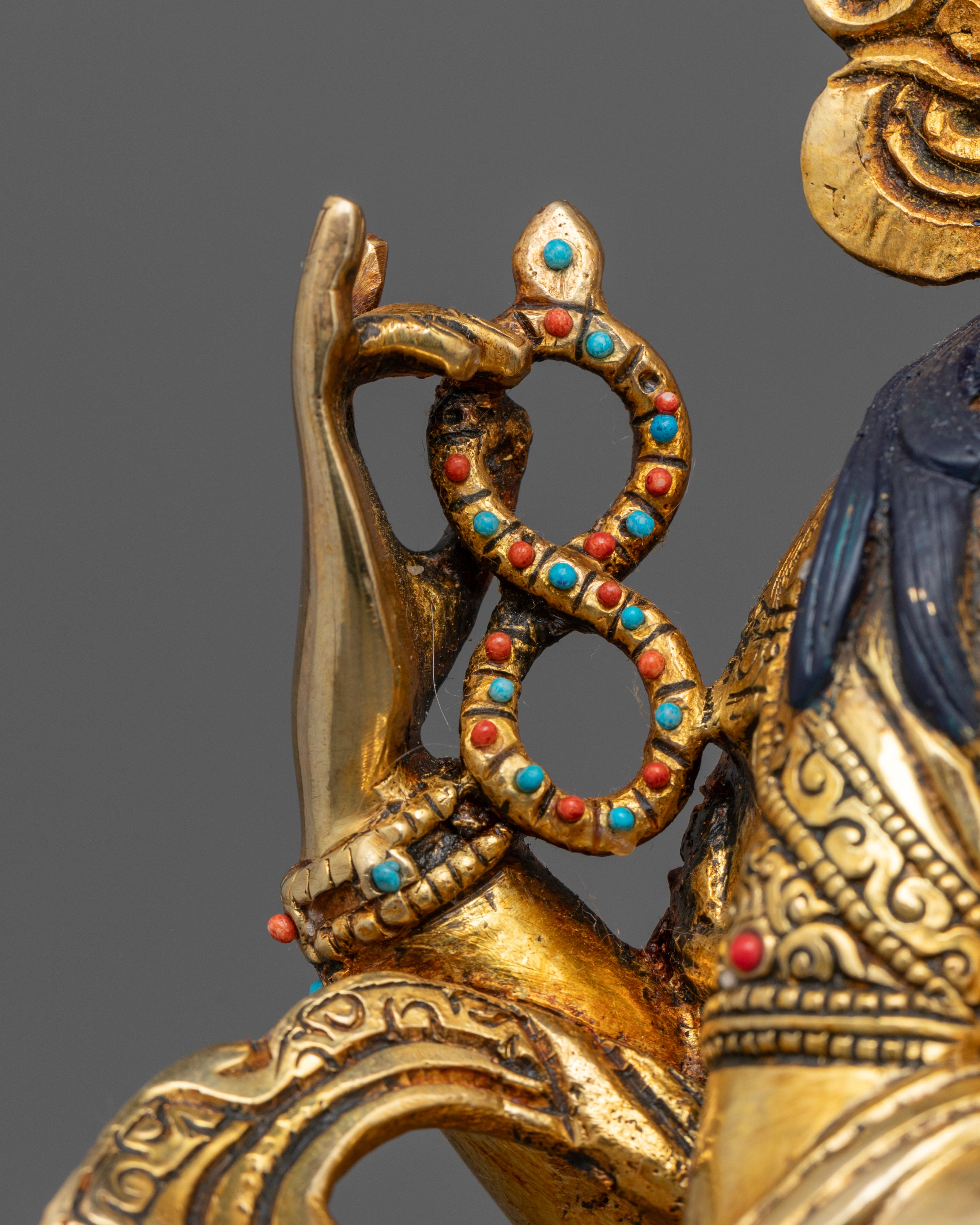 Chenrezig Statue: Icons of Peace and Kindness
