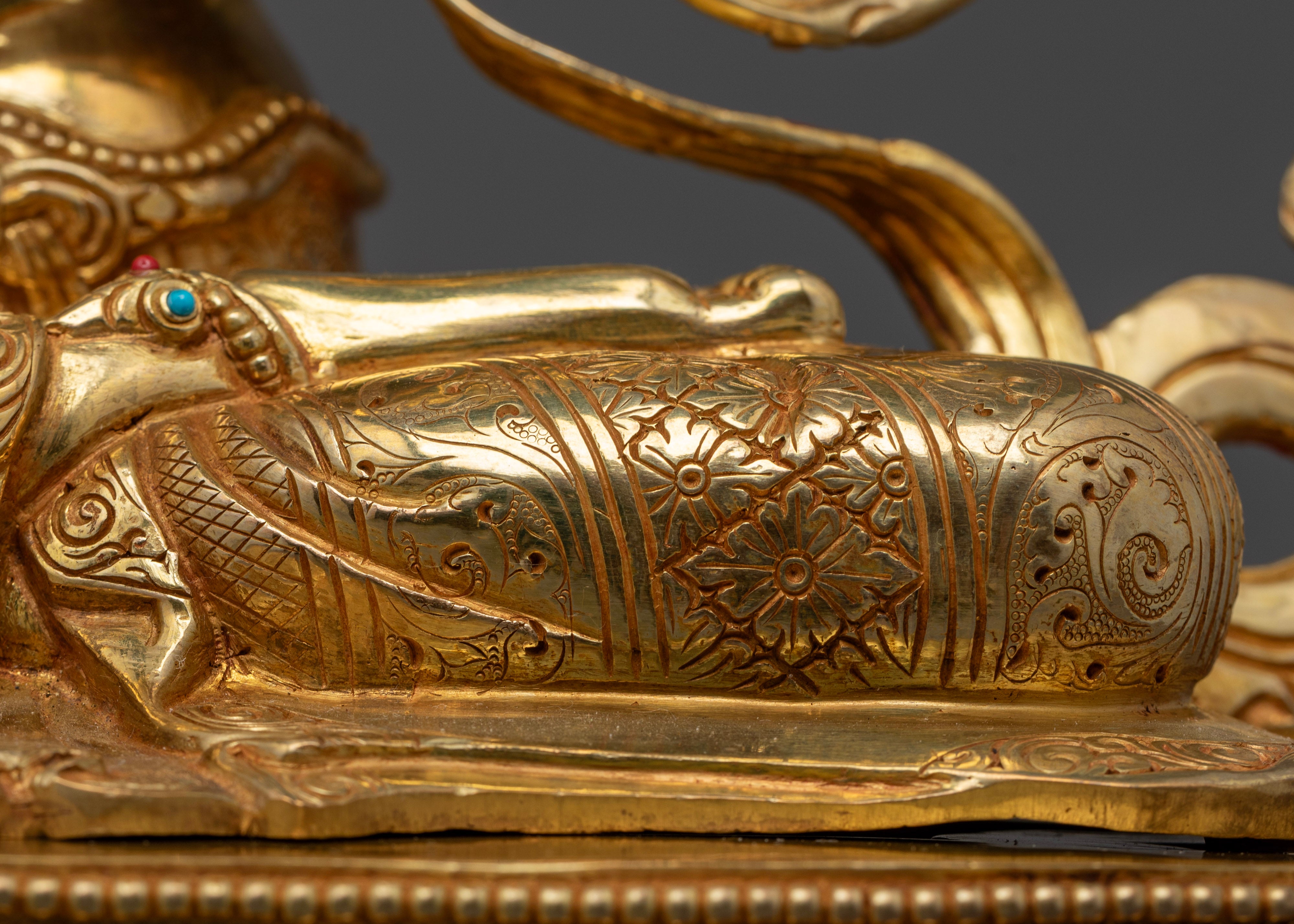 Chenrezig Statue: A Symbol of Universal Compassion