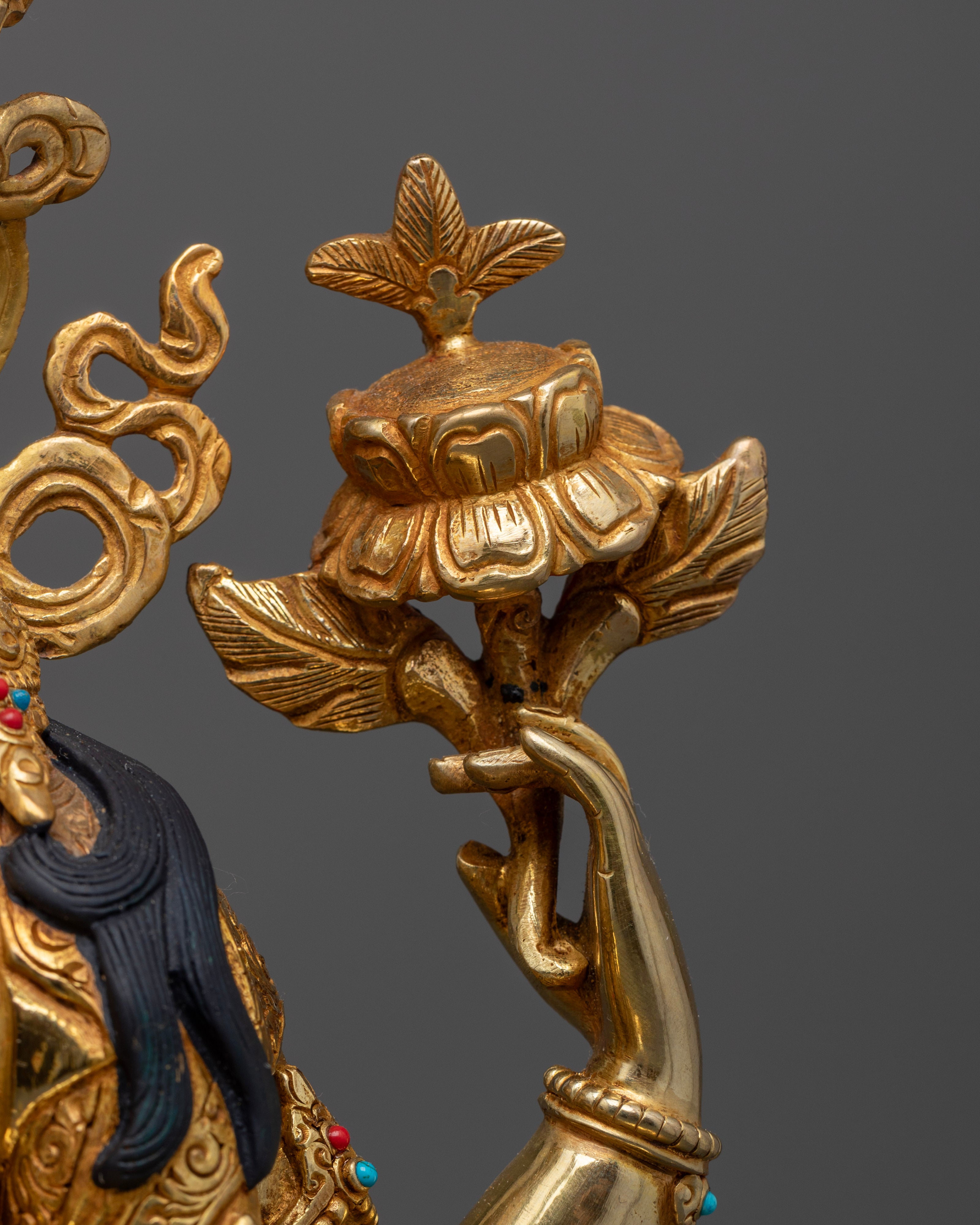 Chenrezig Statue: A Symbol of Universal Compassion
