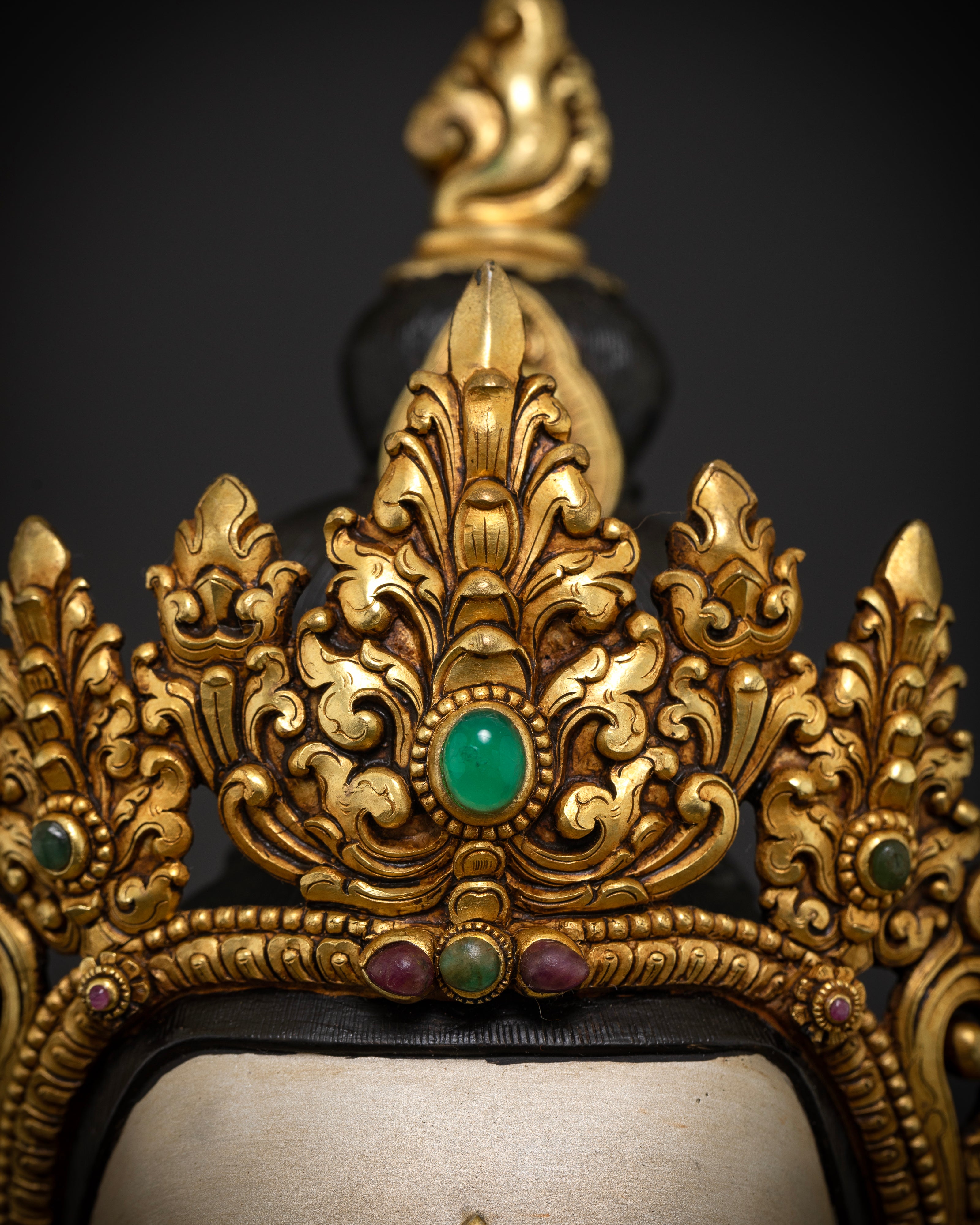 Serene-Faced Chenrezig: The Embodiment of Infinite Compassion