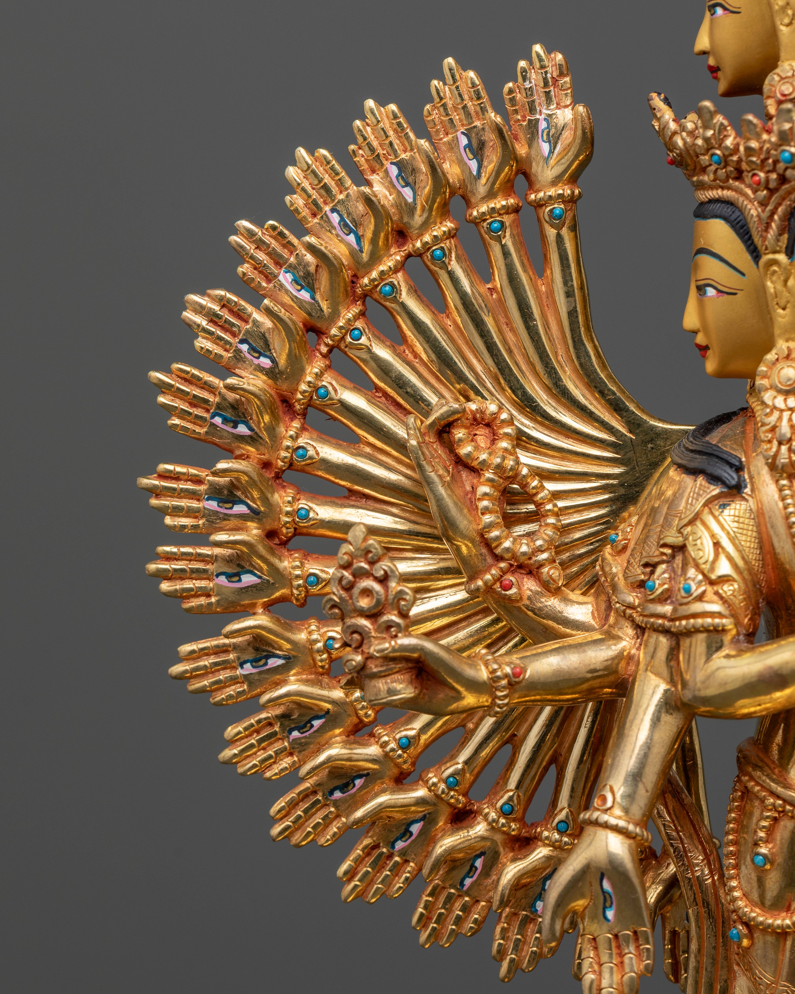 Majestic 1000-Armed Avalokiteshvara Sculpture for Spiritual Protection