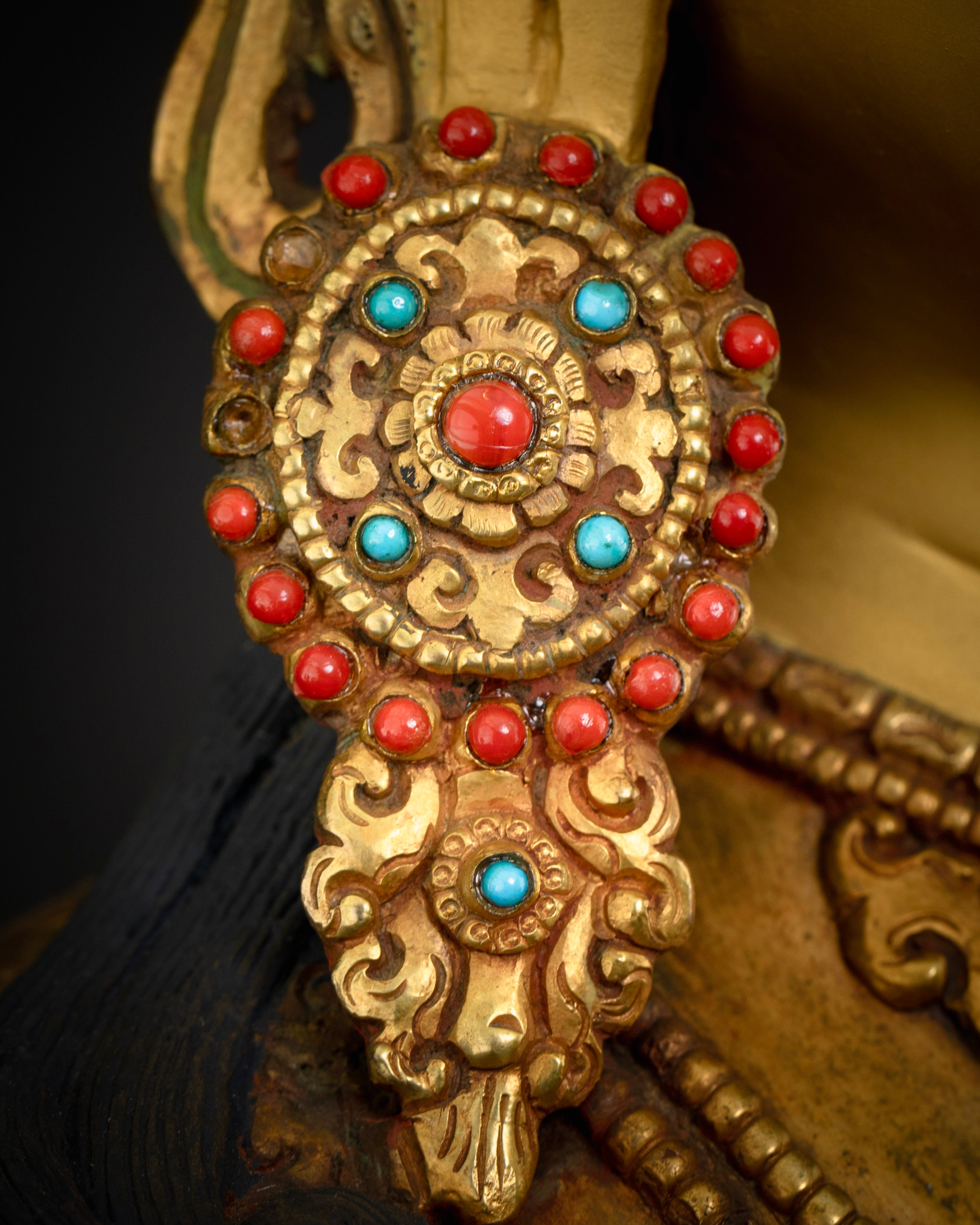 Chenrezig Statue: Symbol of Boundless Compassion